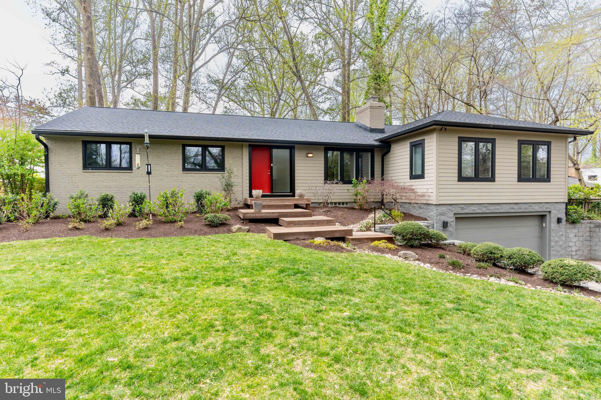 BREEZEWOOD - Residential