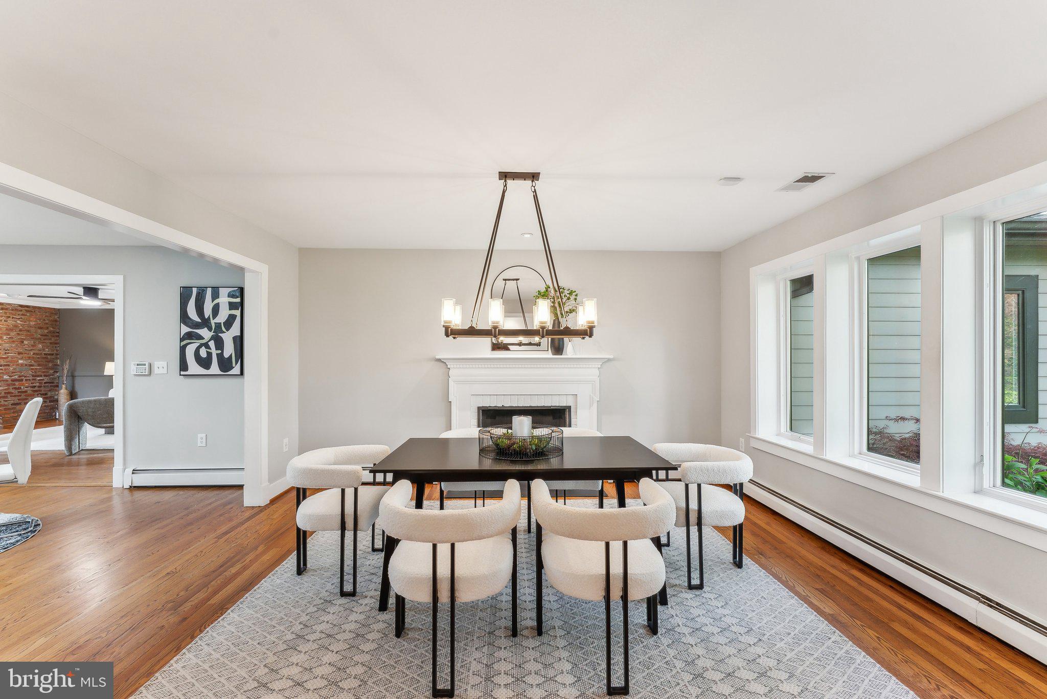 BREEZEWOOD - Residential