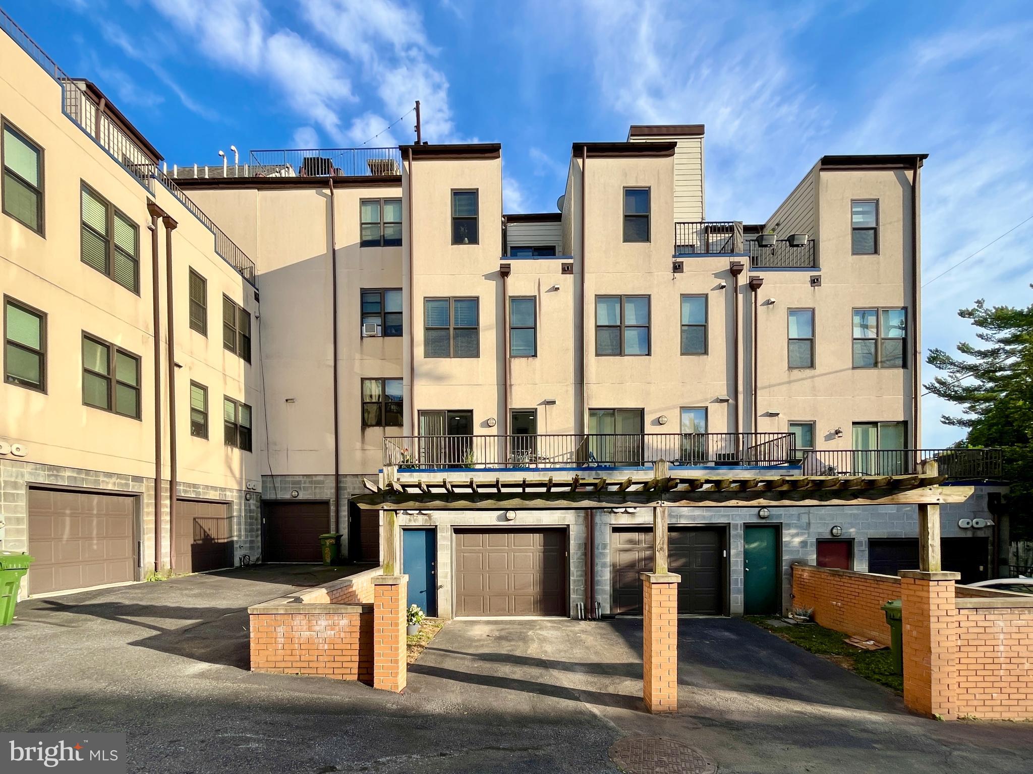 STATION NORTH ARTS DISTRICT - Residential