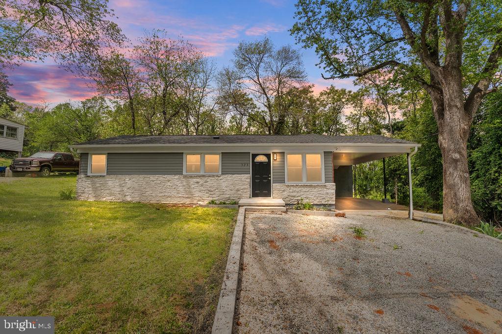 CRESTVIEW - Residential