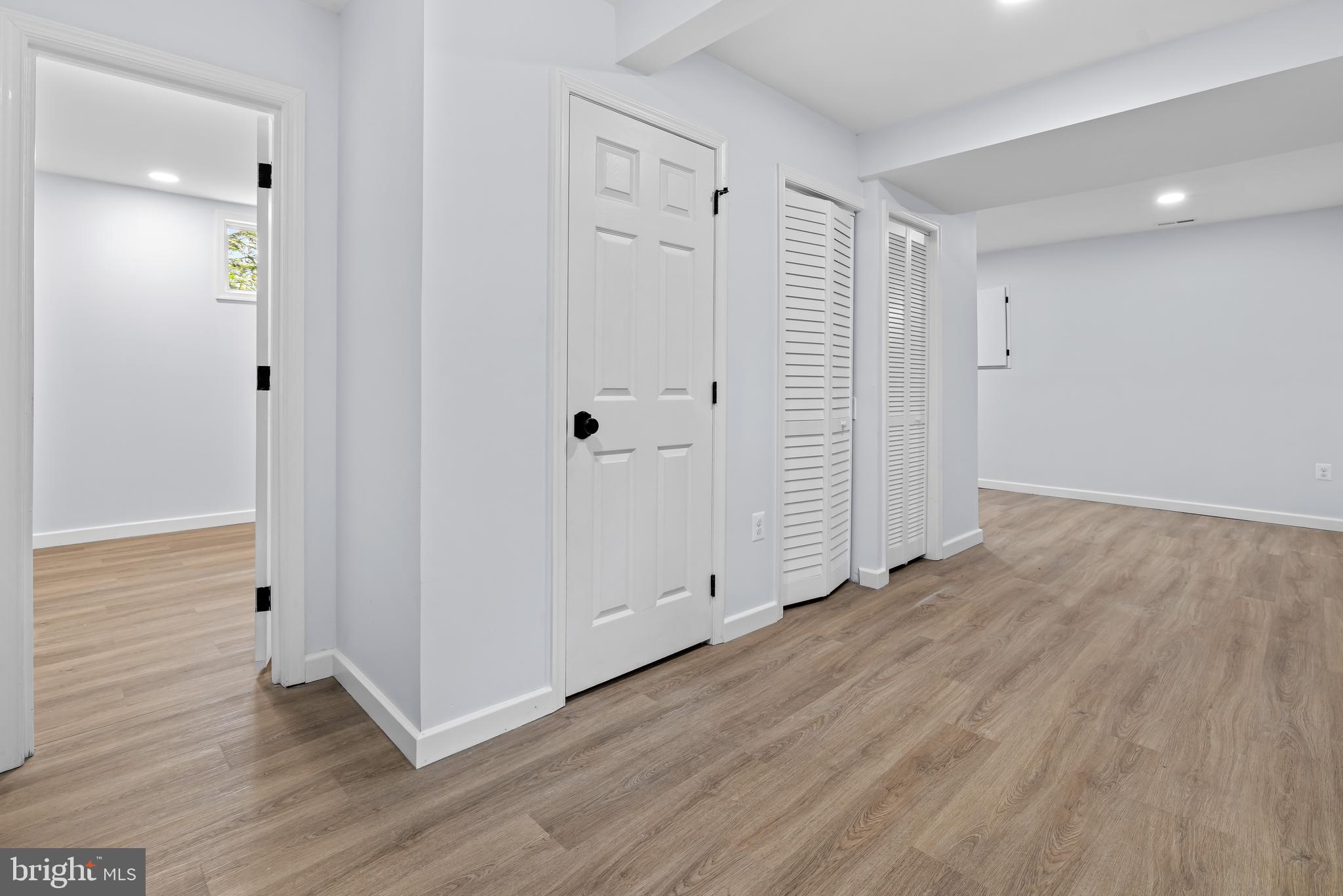 RADNOR WINSTON - Residential