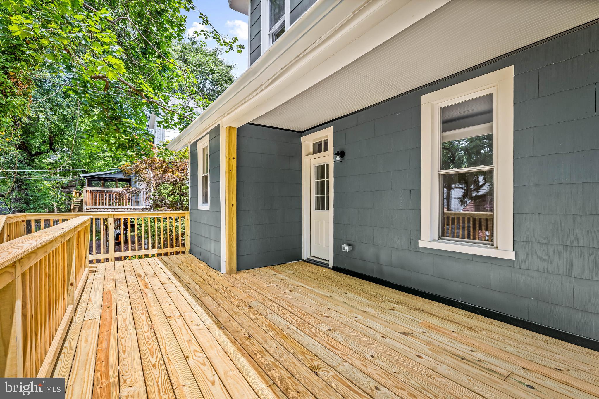 RADNOR WINSTON - Residential