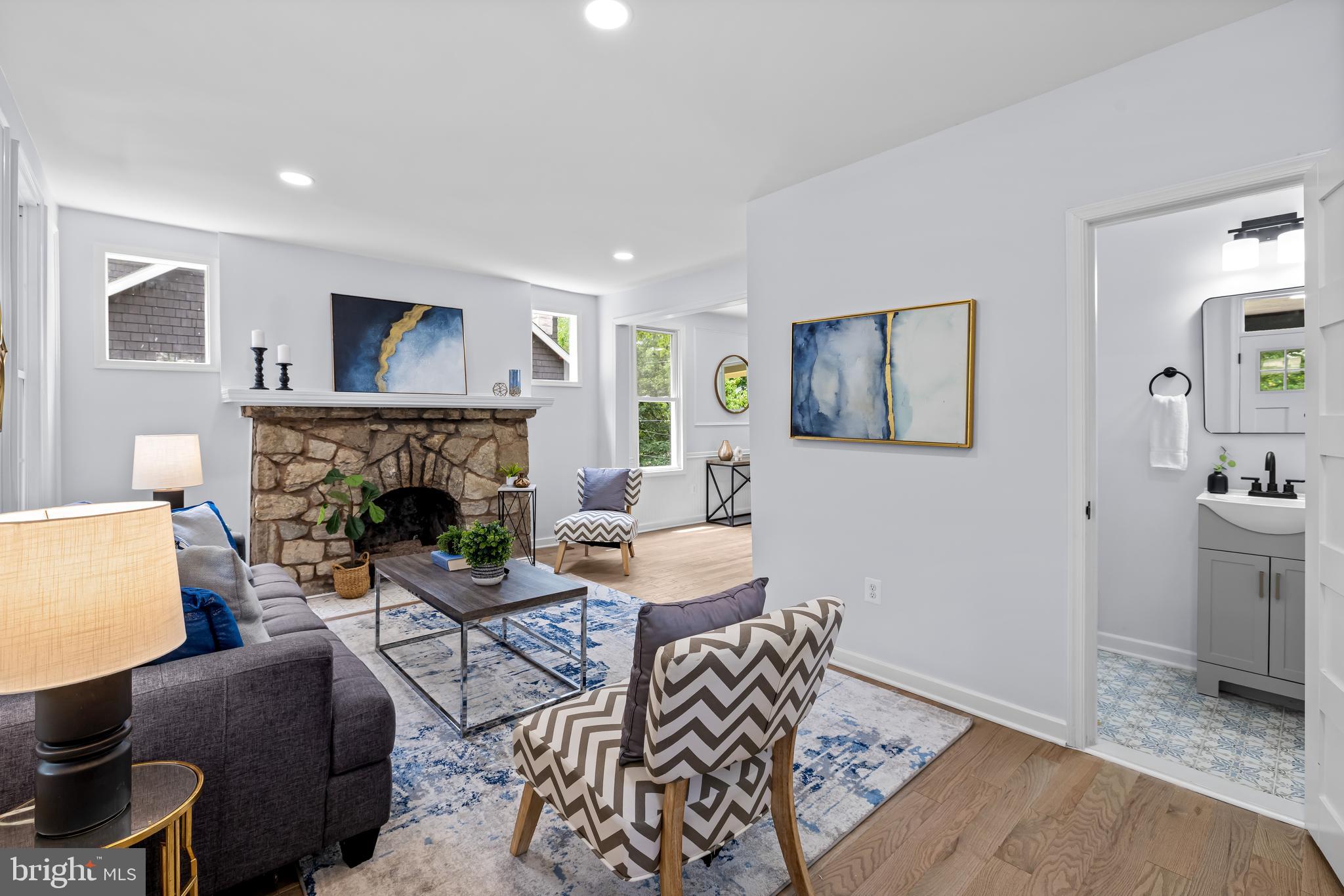 RADNOR WINSTON - Residential