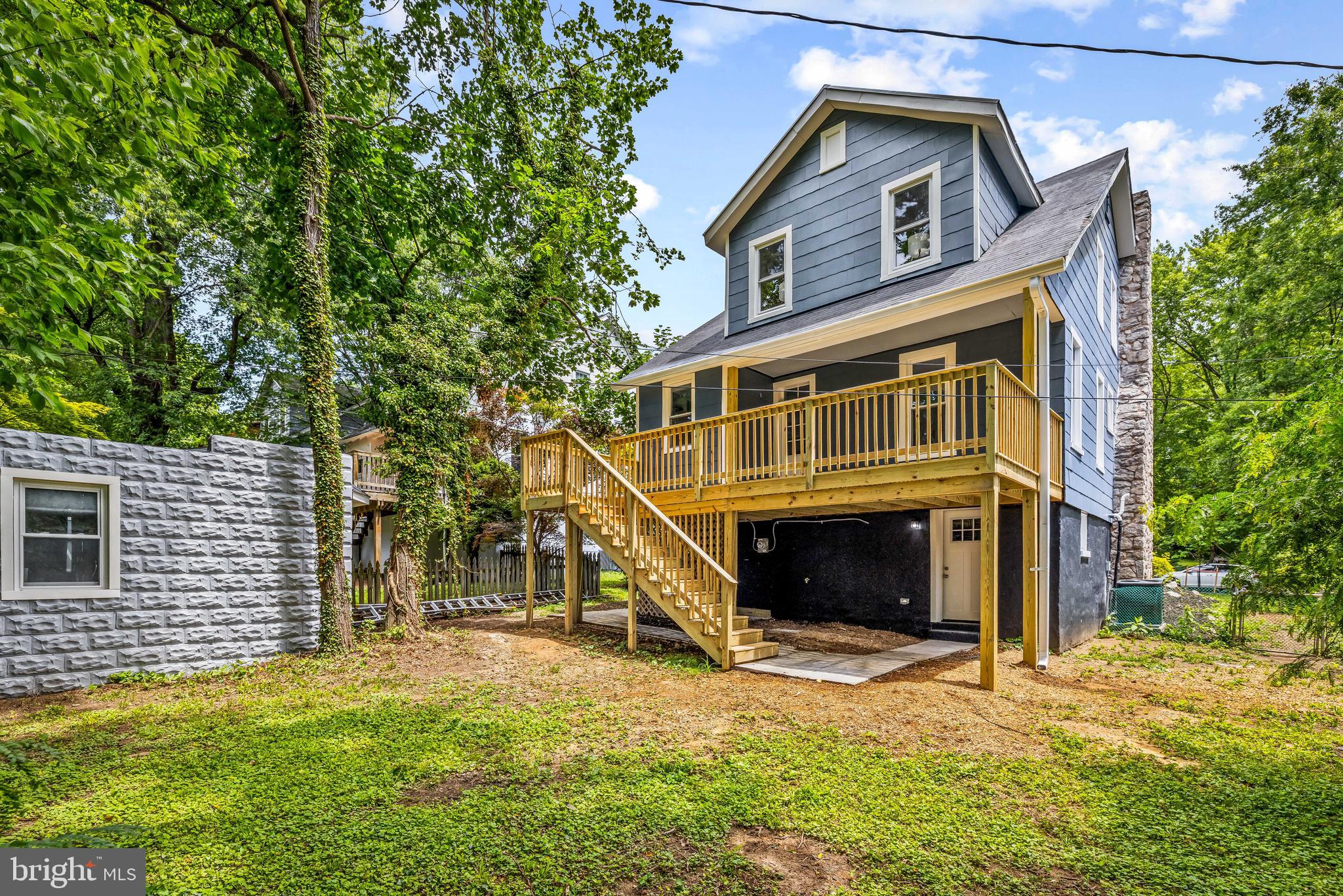 RADNOR WINSTON - Residential
