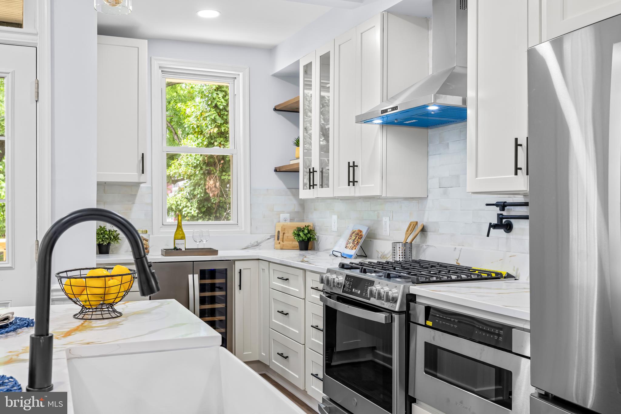 RADNOR WINSTON - Residential