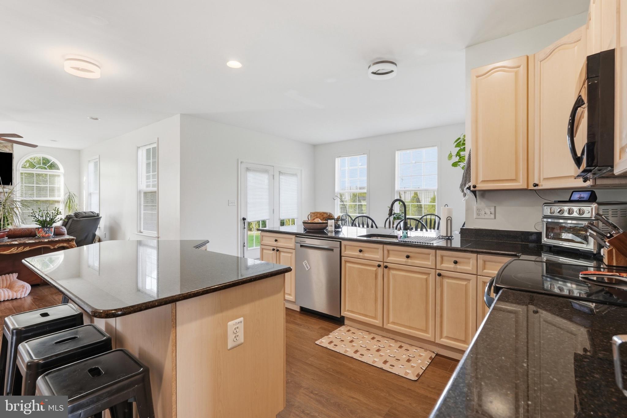 POTOMAC STATION - Residential