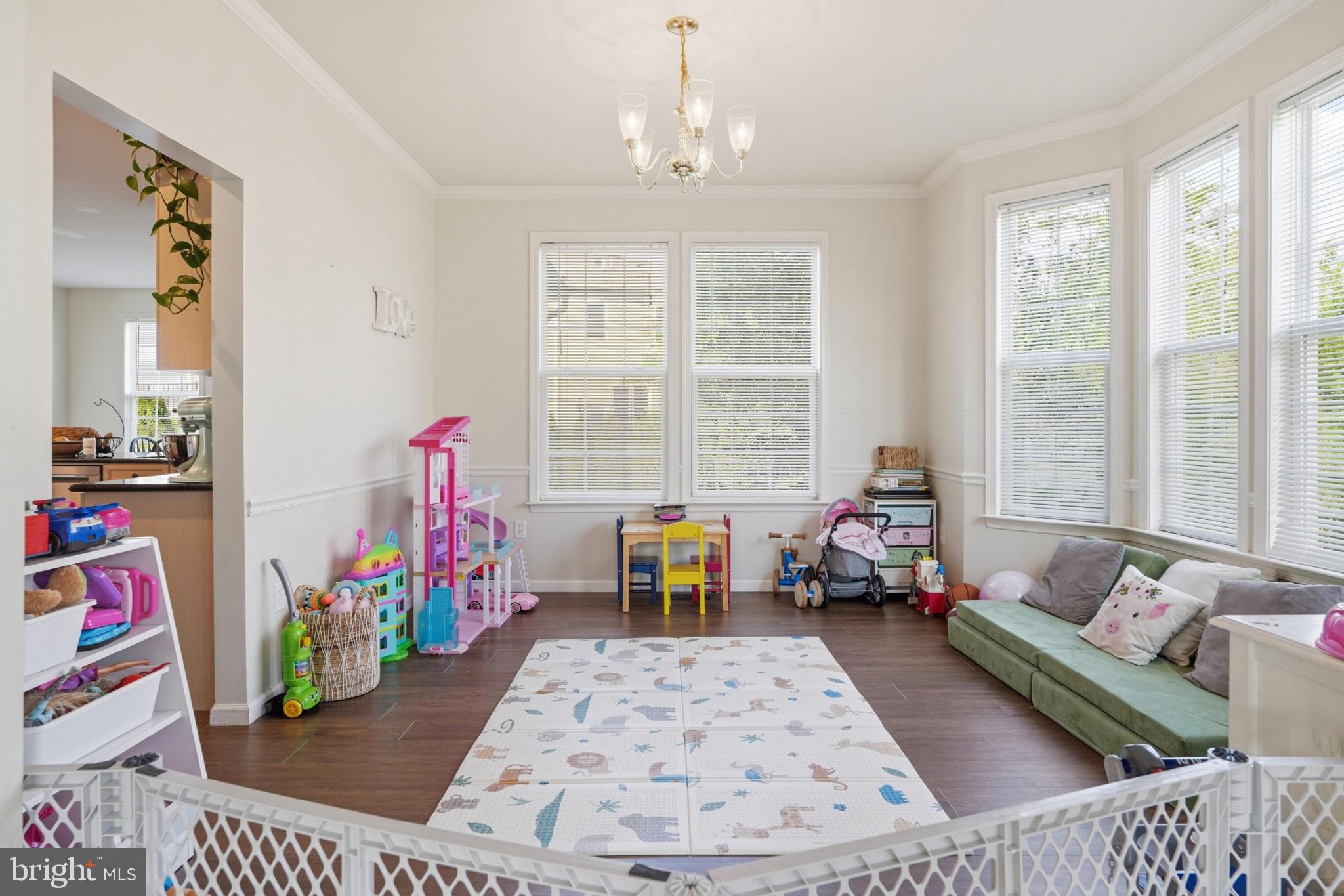 POTOMAC STATION - Residential