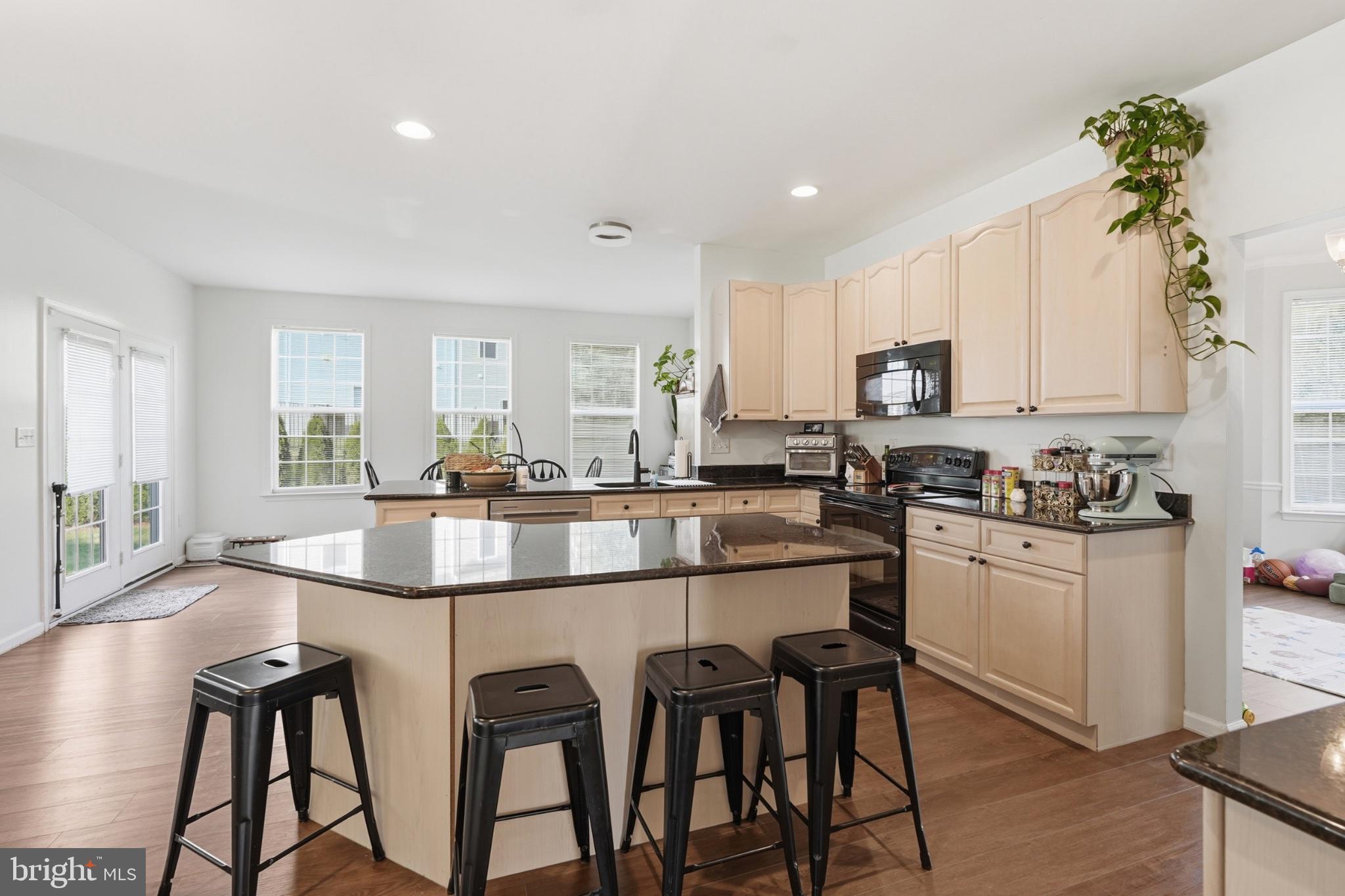 POTOMAC STATION - Residential