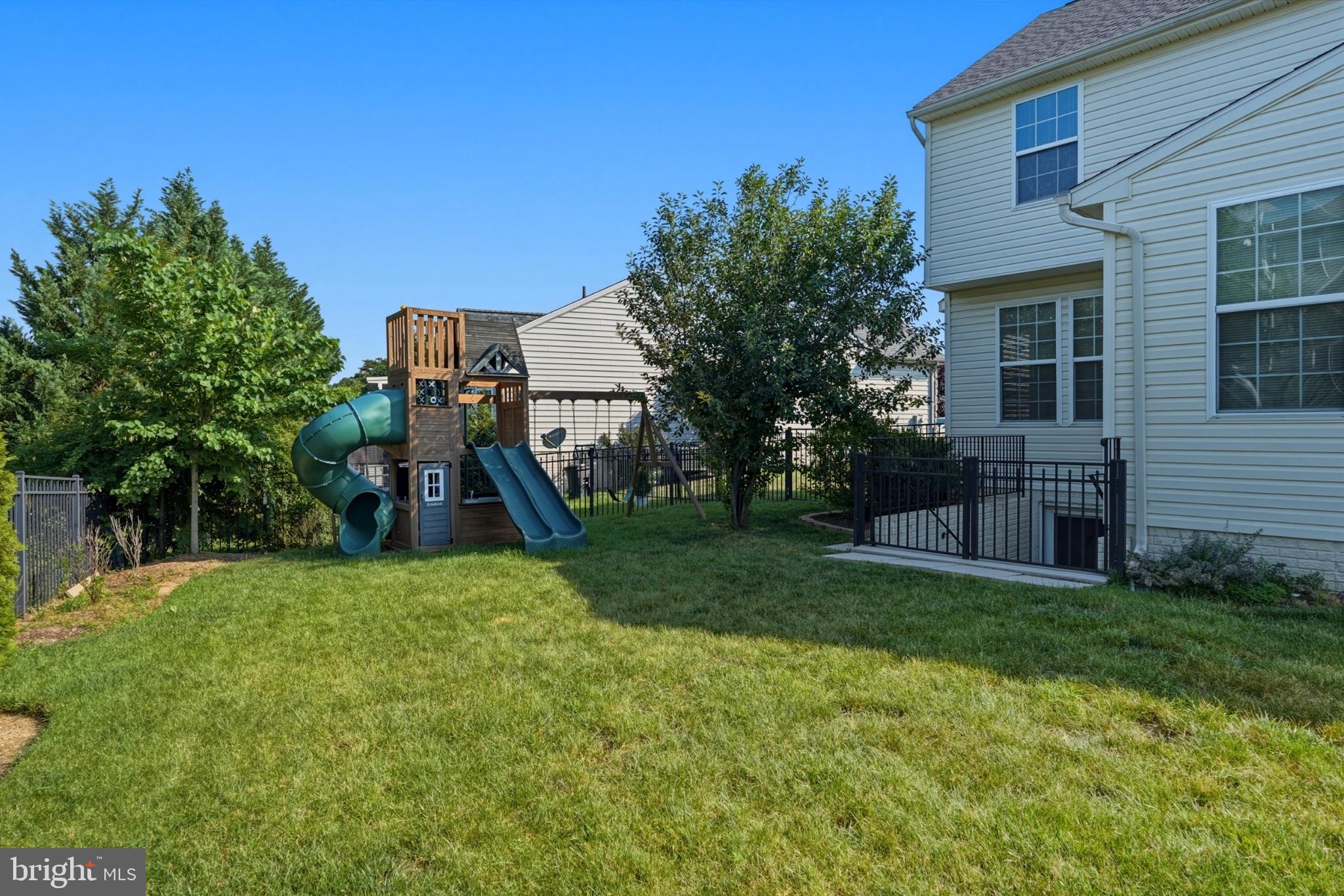 POTOMAC STATION - Residential