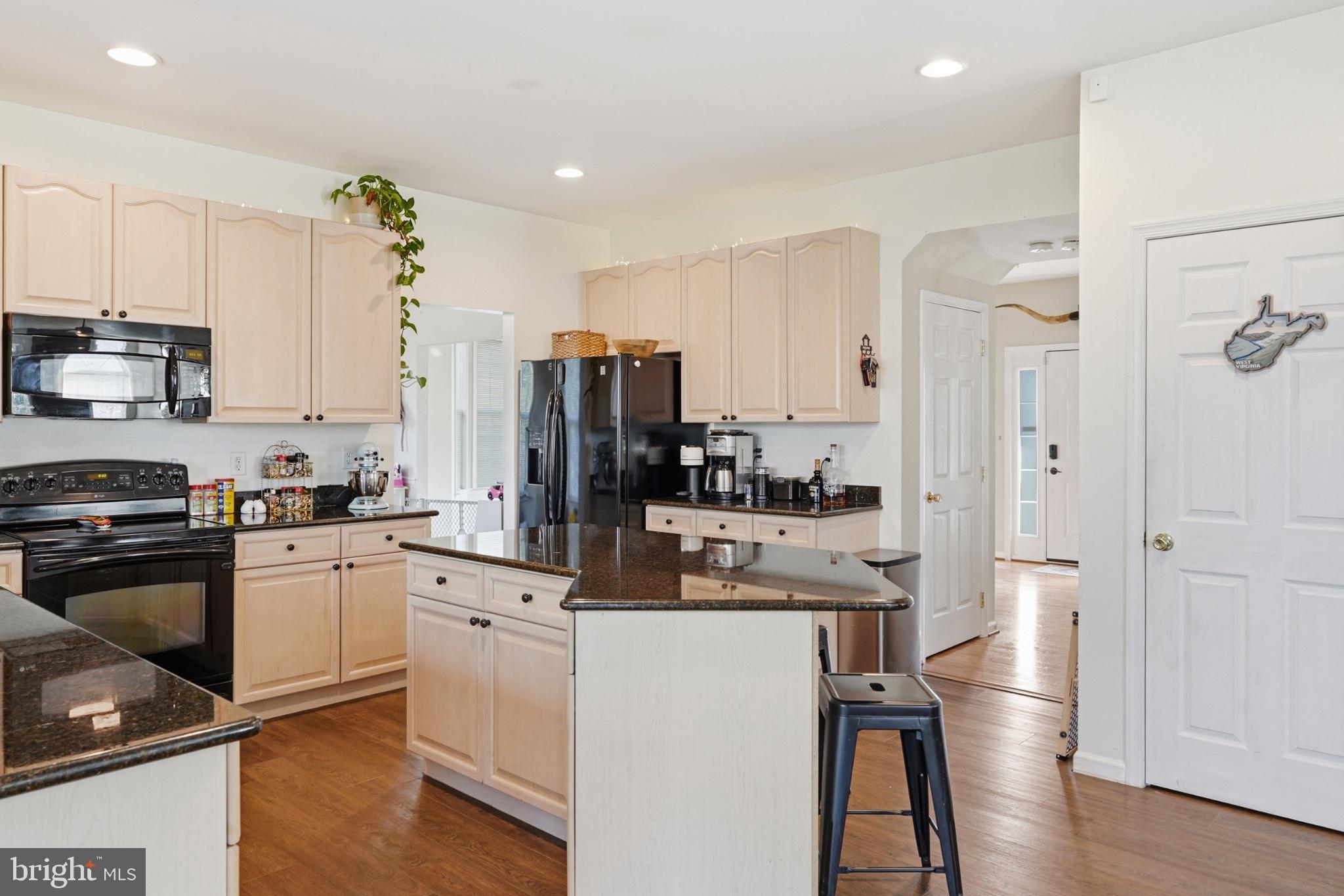 POTOMAC STATION - Residential
