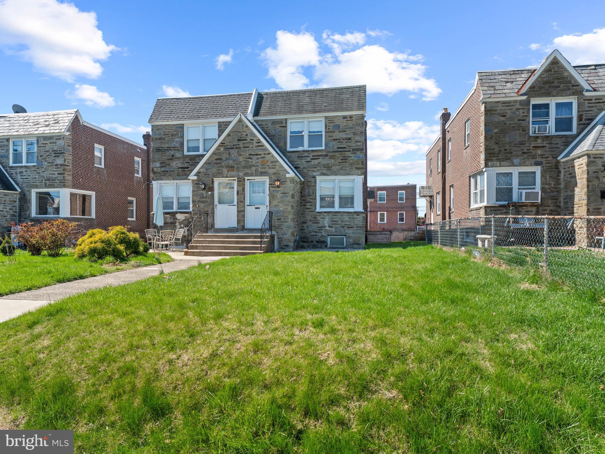 CASTOR GARDENS - Residential