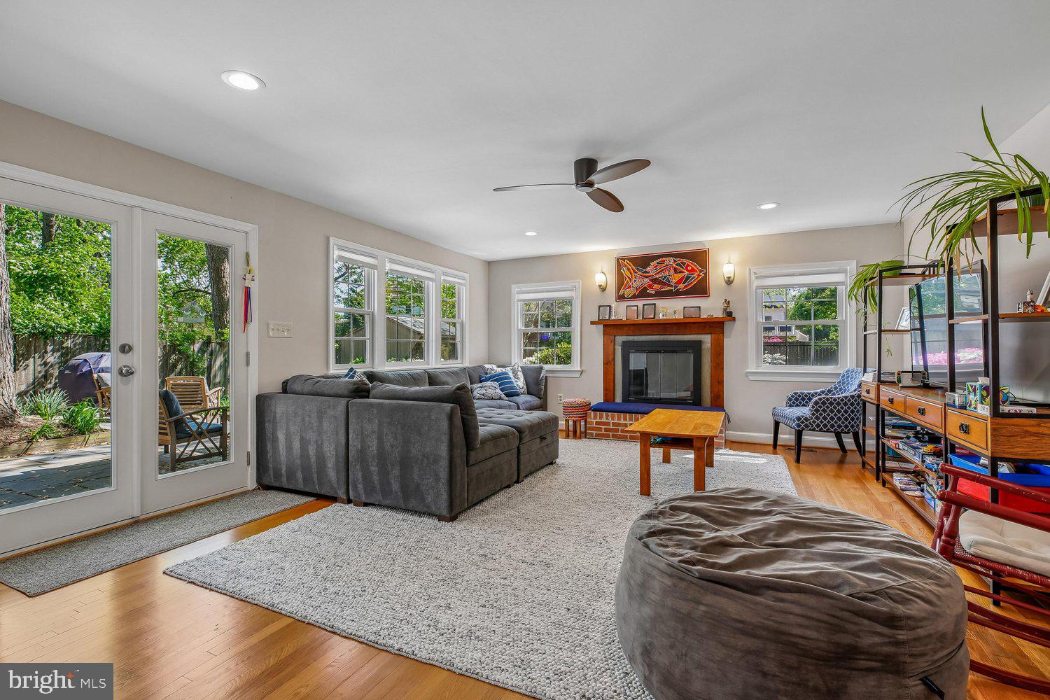 FOREST ESTATES - Residential Lease