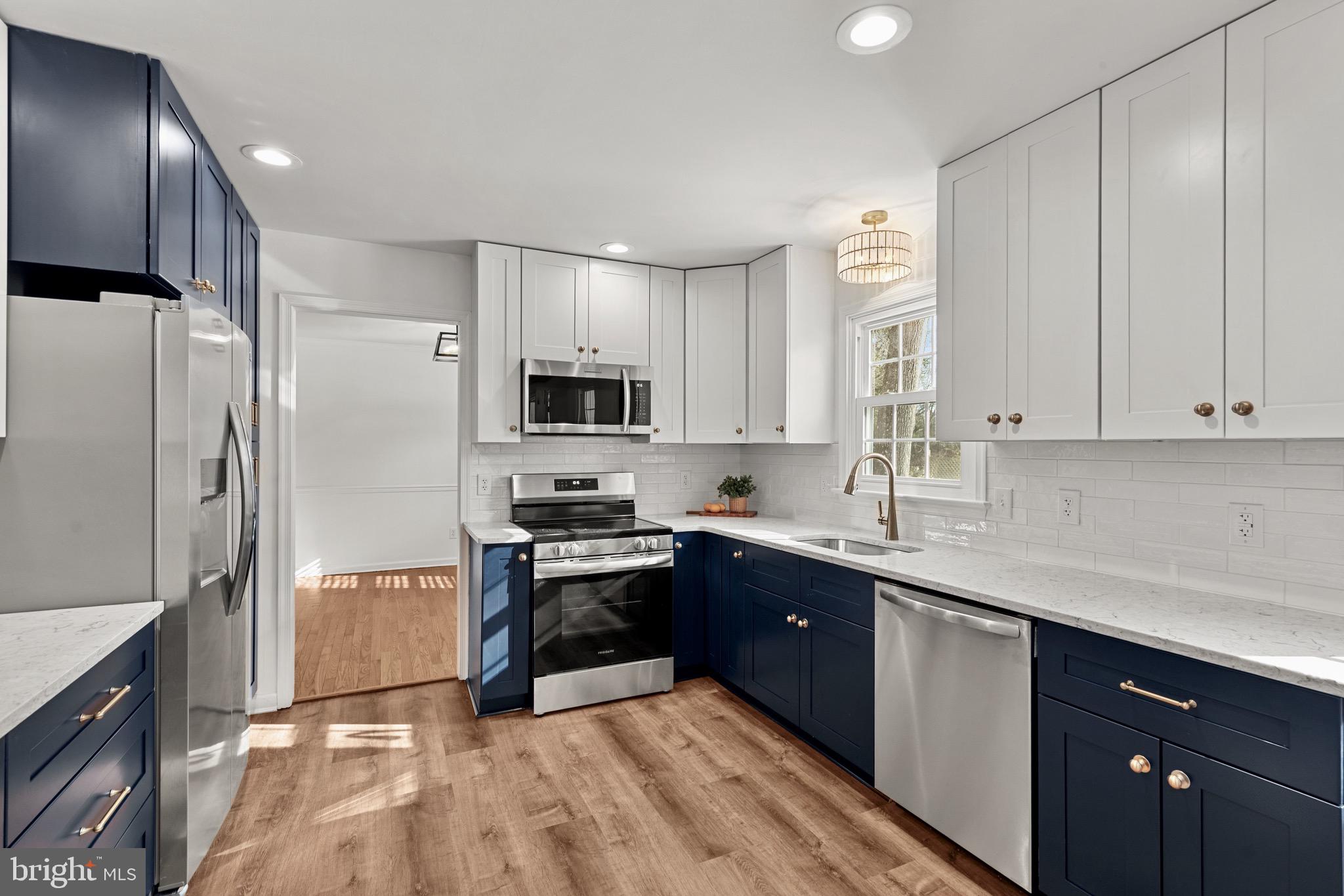 COLONY SOUTH - Residential
