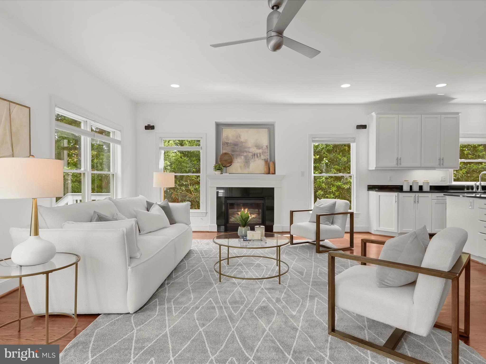 WOODMONT - Residential