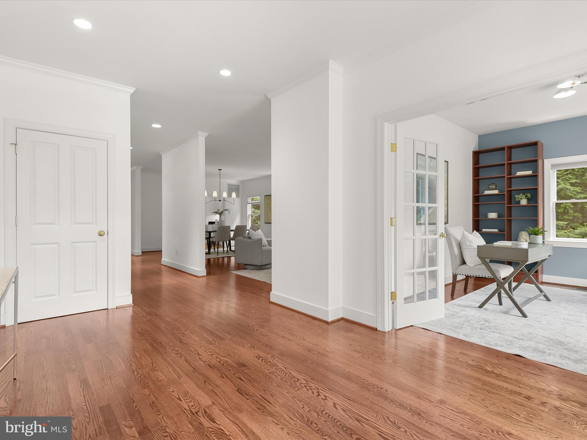 WOODMONT - Residential