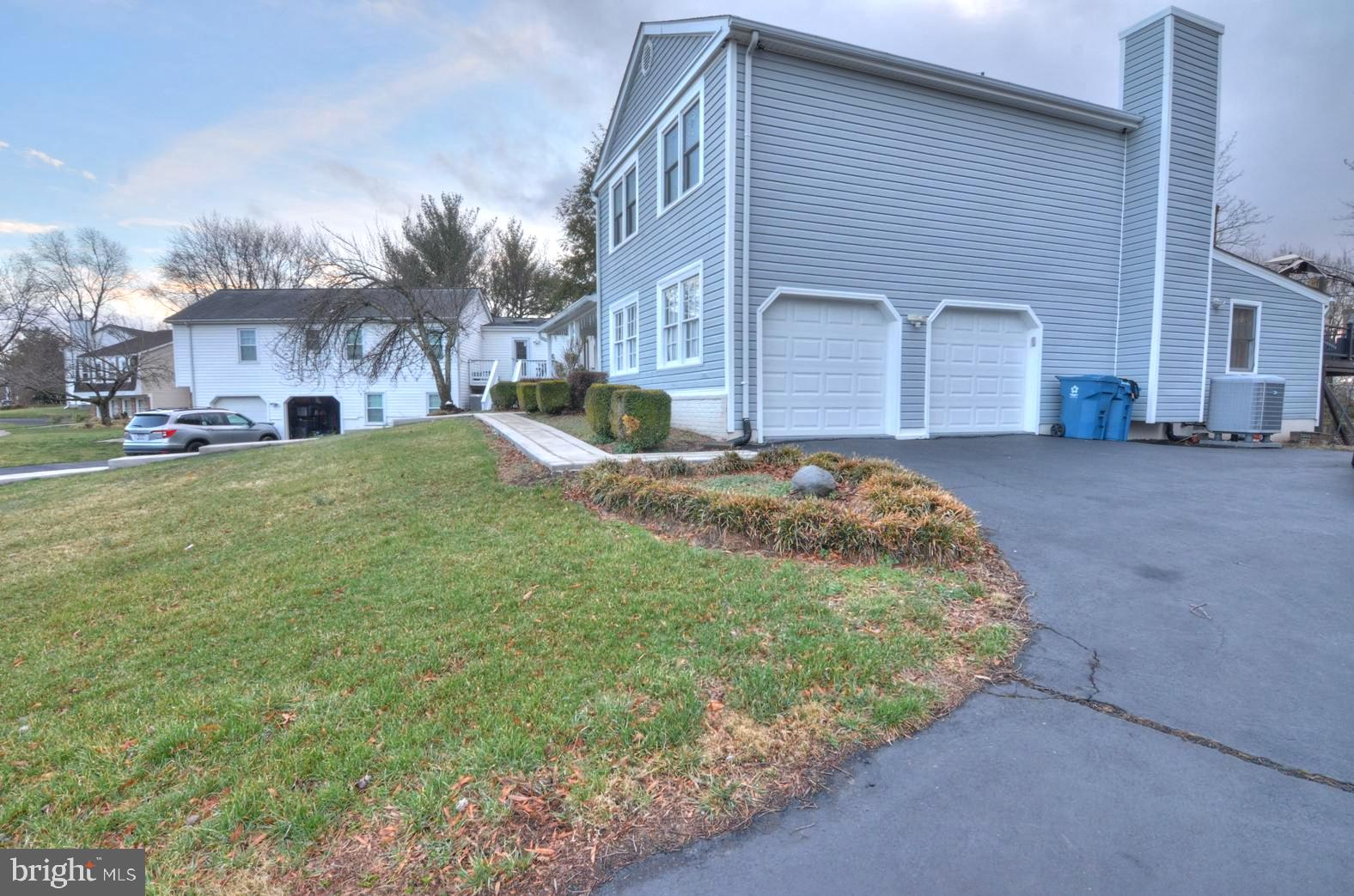 PLEASANT VALLEY - Residential Lease
