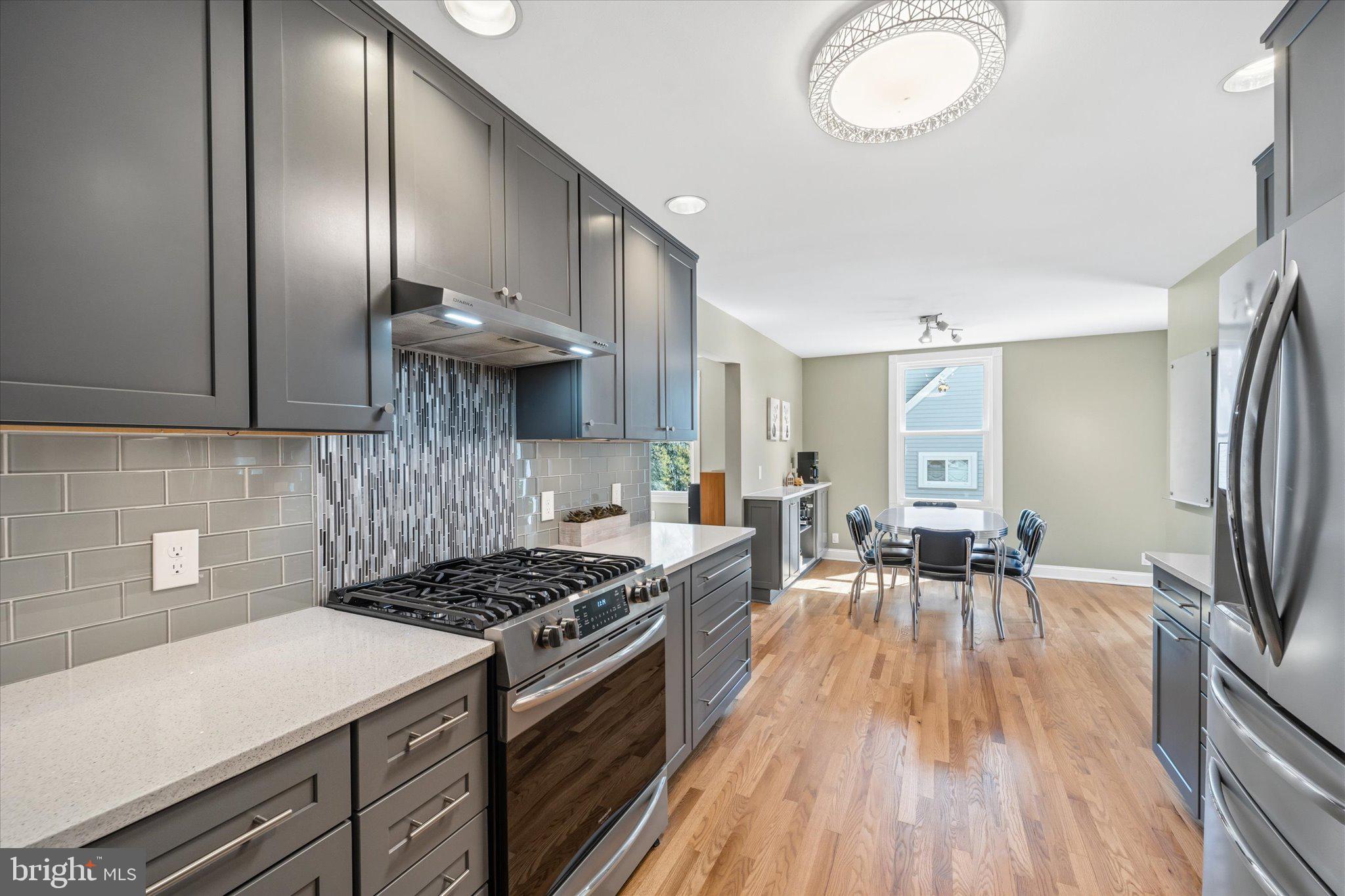 WILLET HEIGHTS - Residential