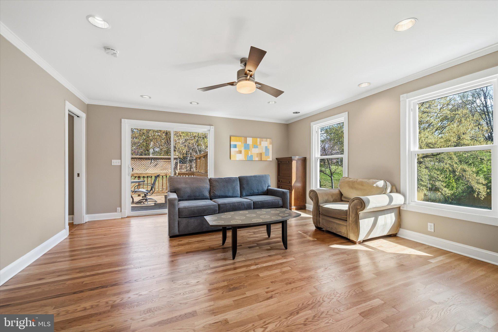 WILLET HEIGHTS - Residential