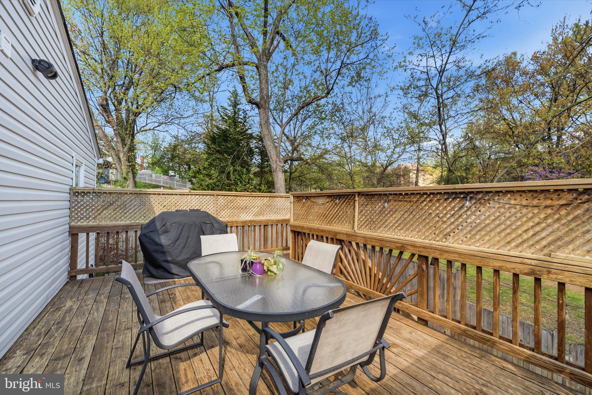 WILLET HEIGHTS - Residential
