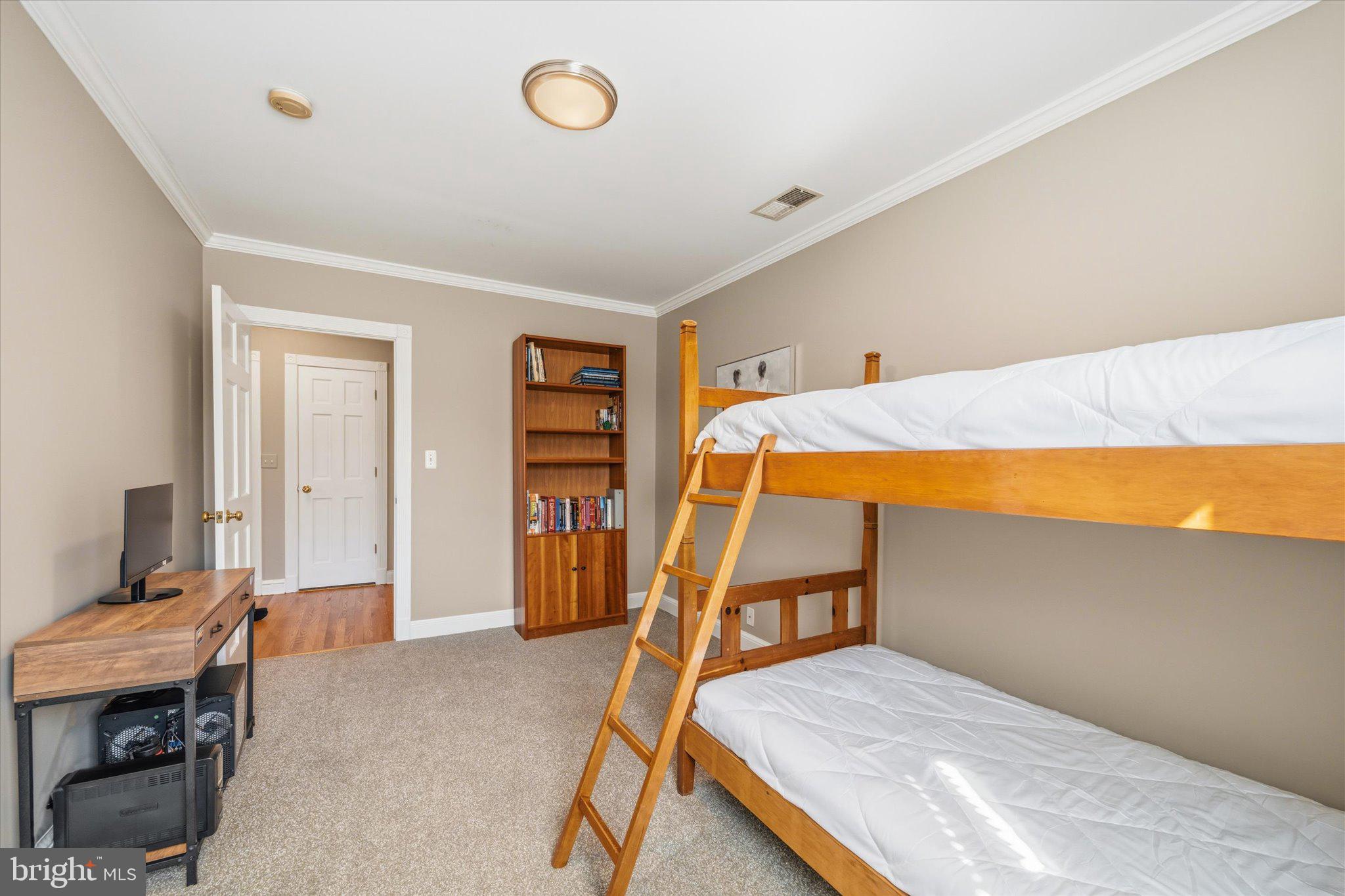 WILLET HEIGHTS - Residential