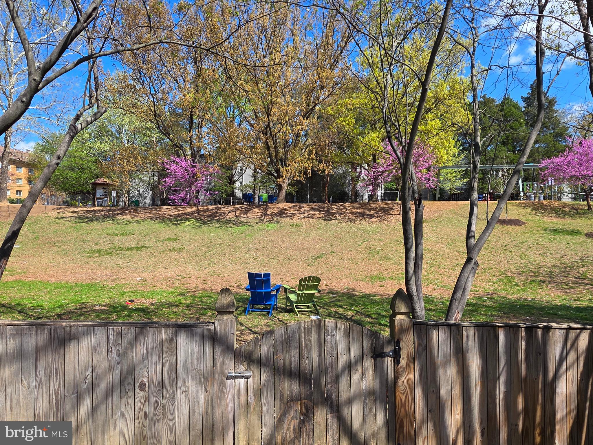 WILLET HEIGHTS - Residential