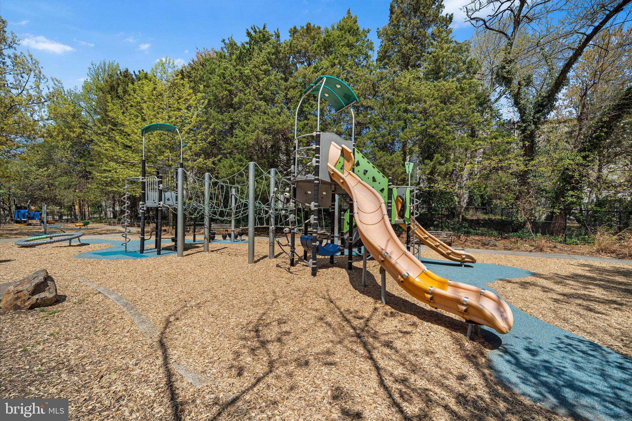 WILLET HEIGHTS - Residential