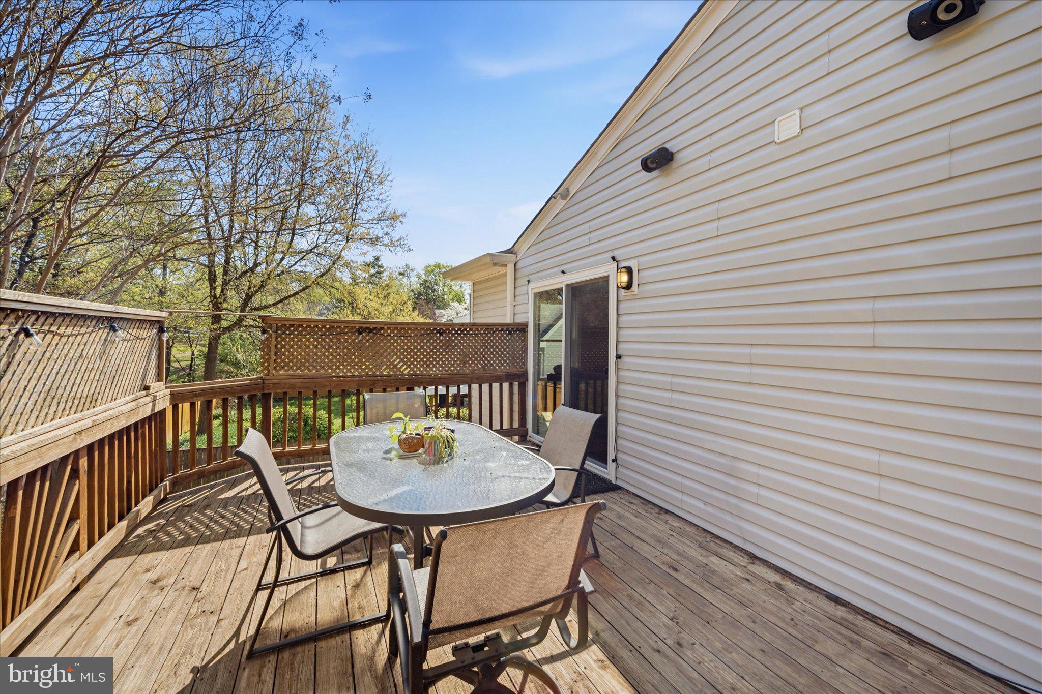 WILLET HEIGHTS - Residential