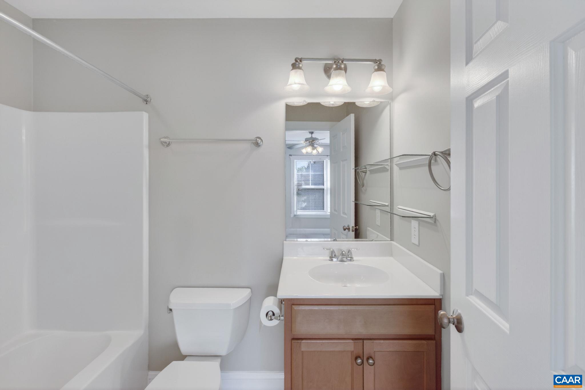 WESTHALL - Residential