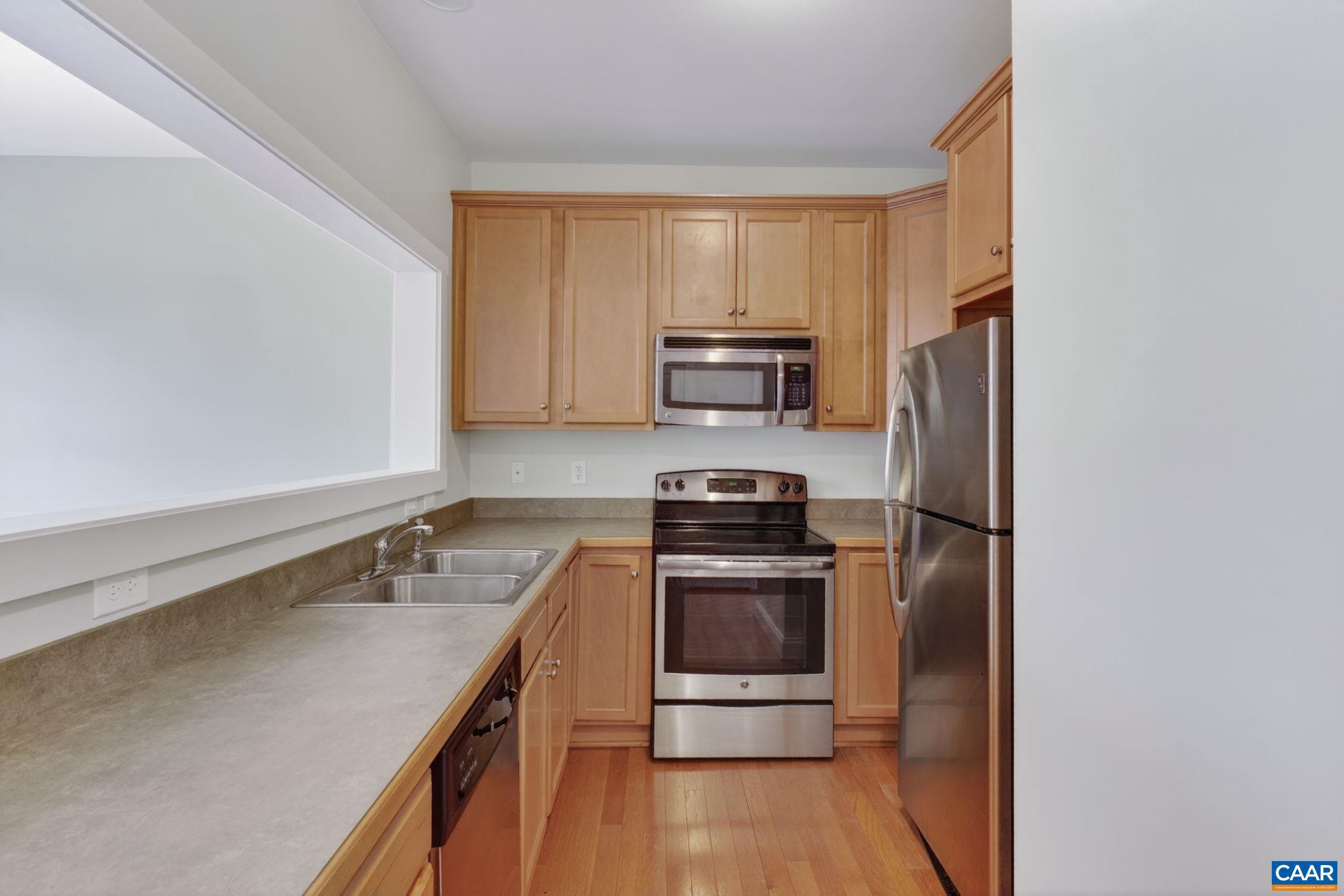 WESTHALL - Residential