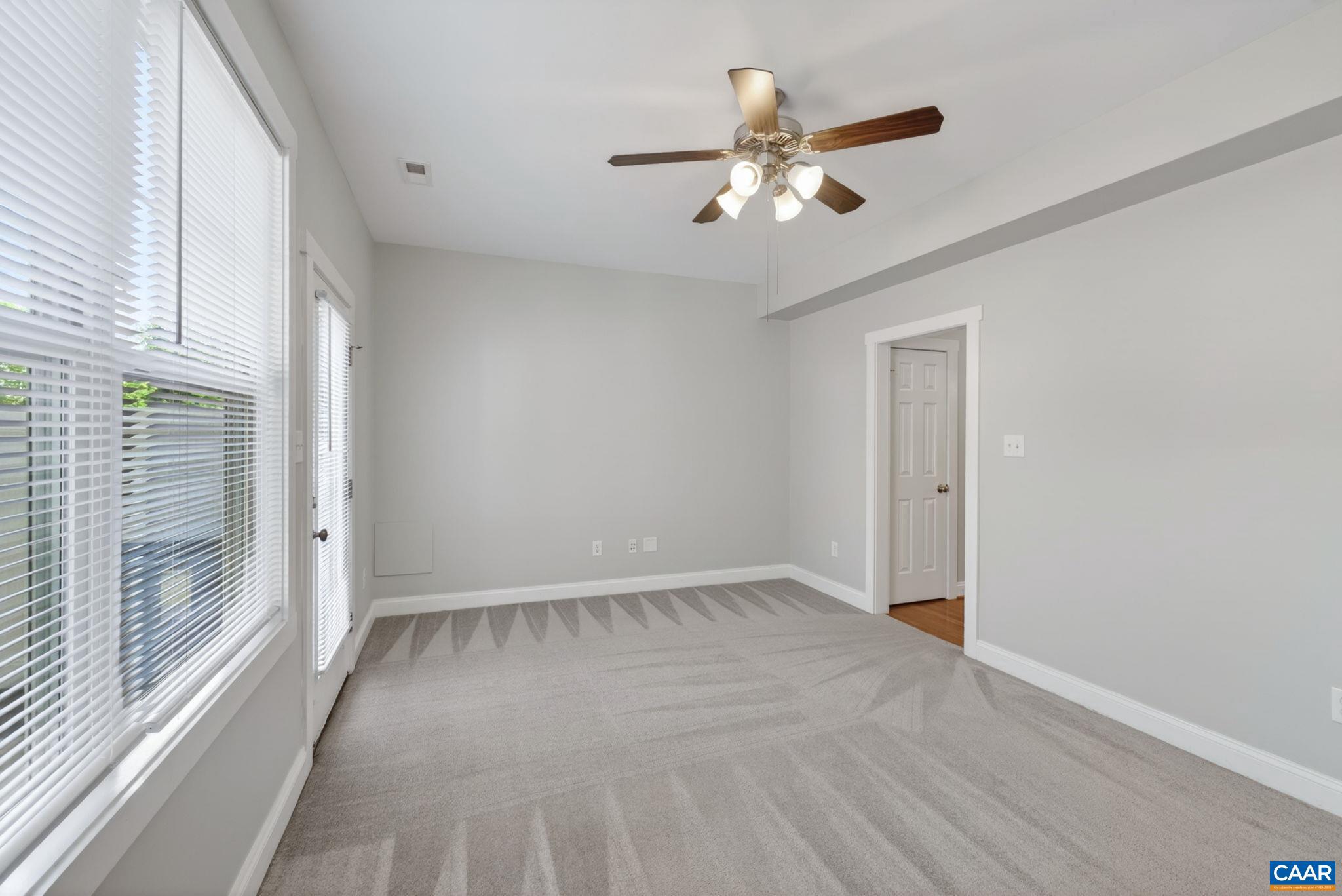 WESTHALL - Residential