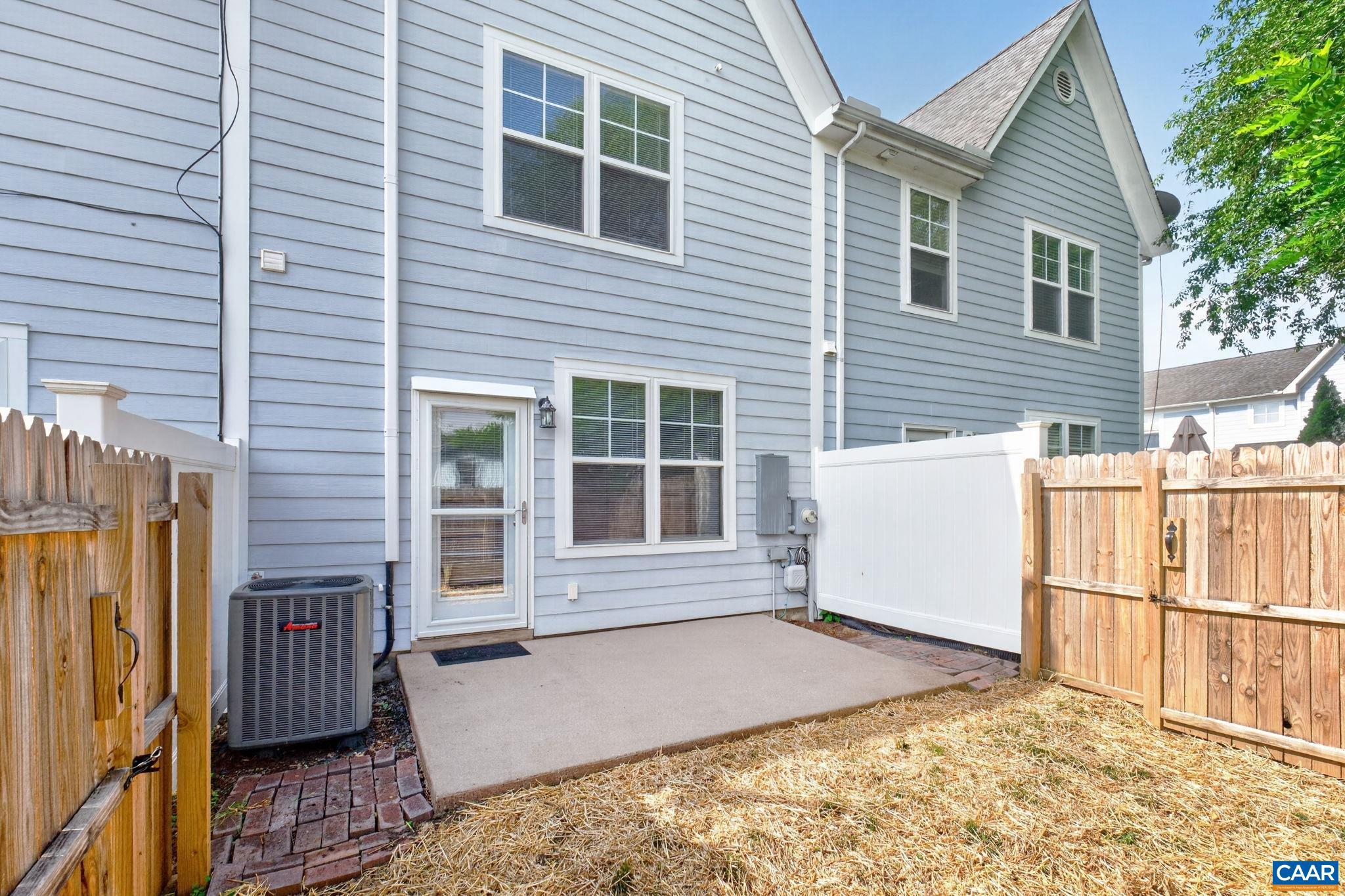 WESTHALL - Residential