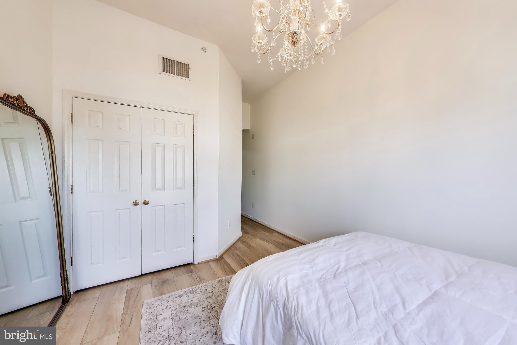 WESTBRIAR - Residential