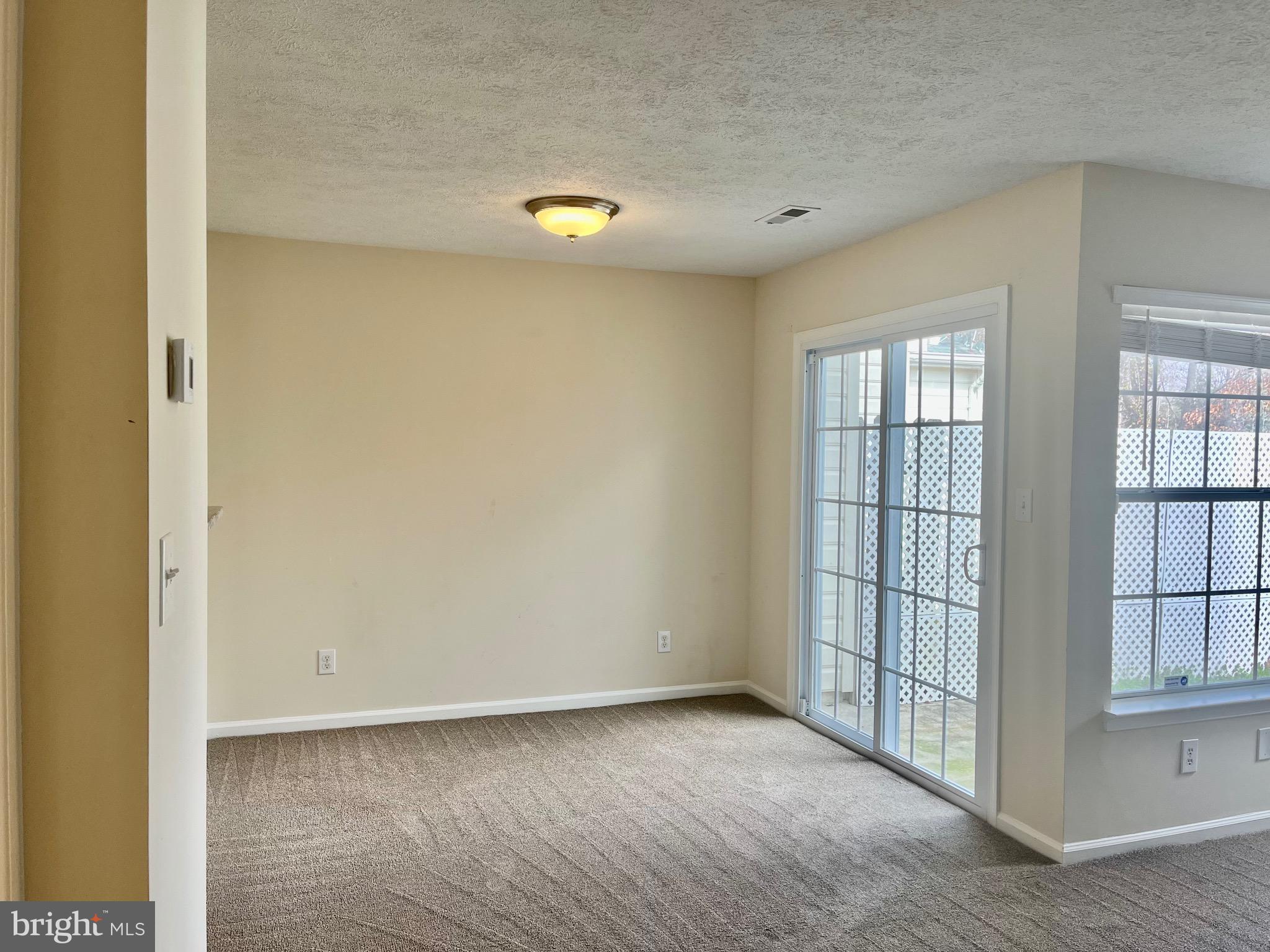MALLARD'S LANDING - Residential Lease