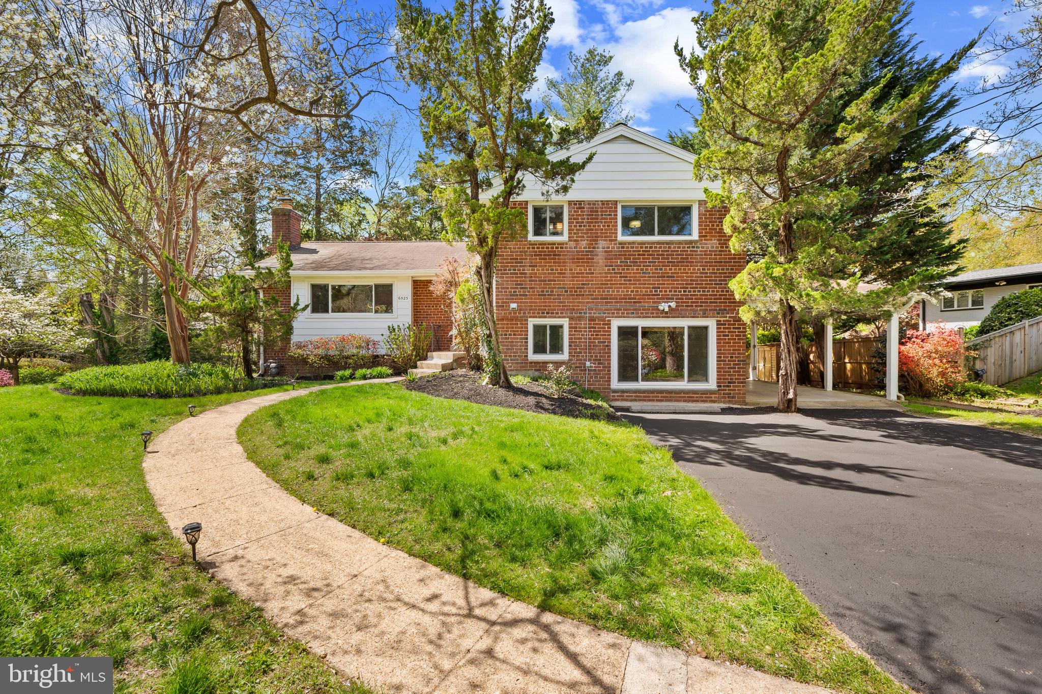 SLEEPY HOLLOW ESTATES - Residential