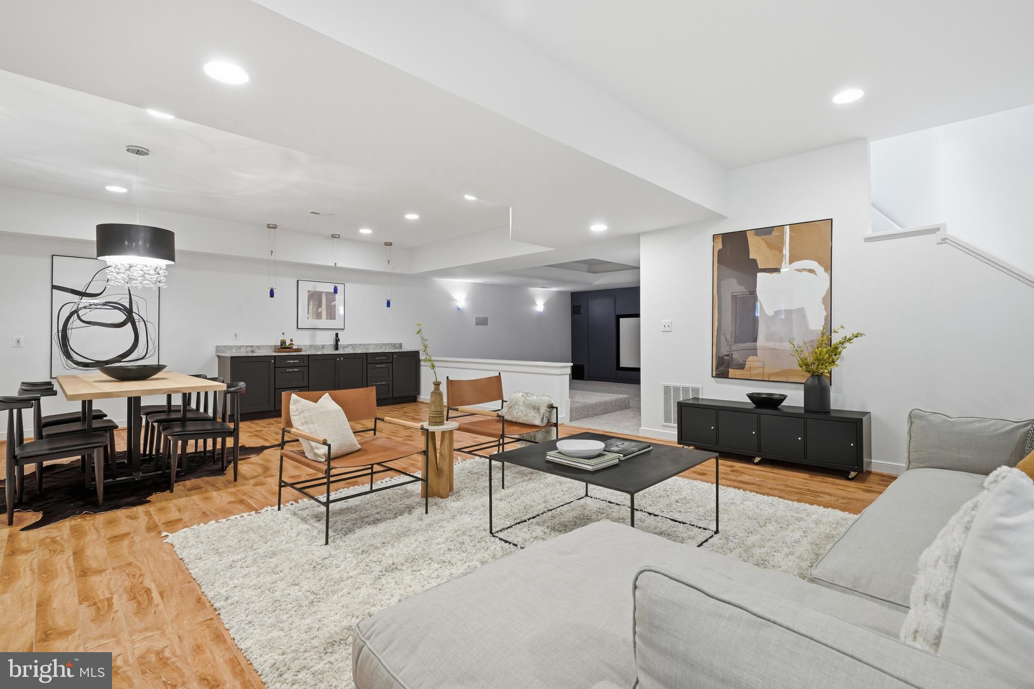 COLVIN RUN - Residential