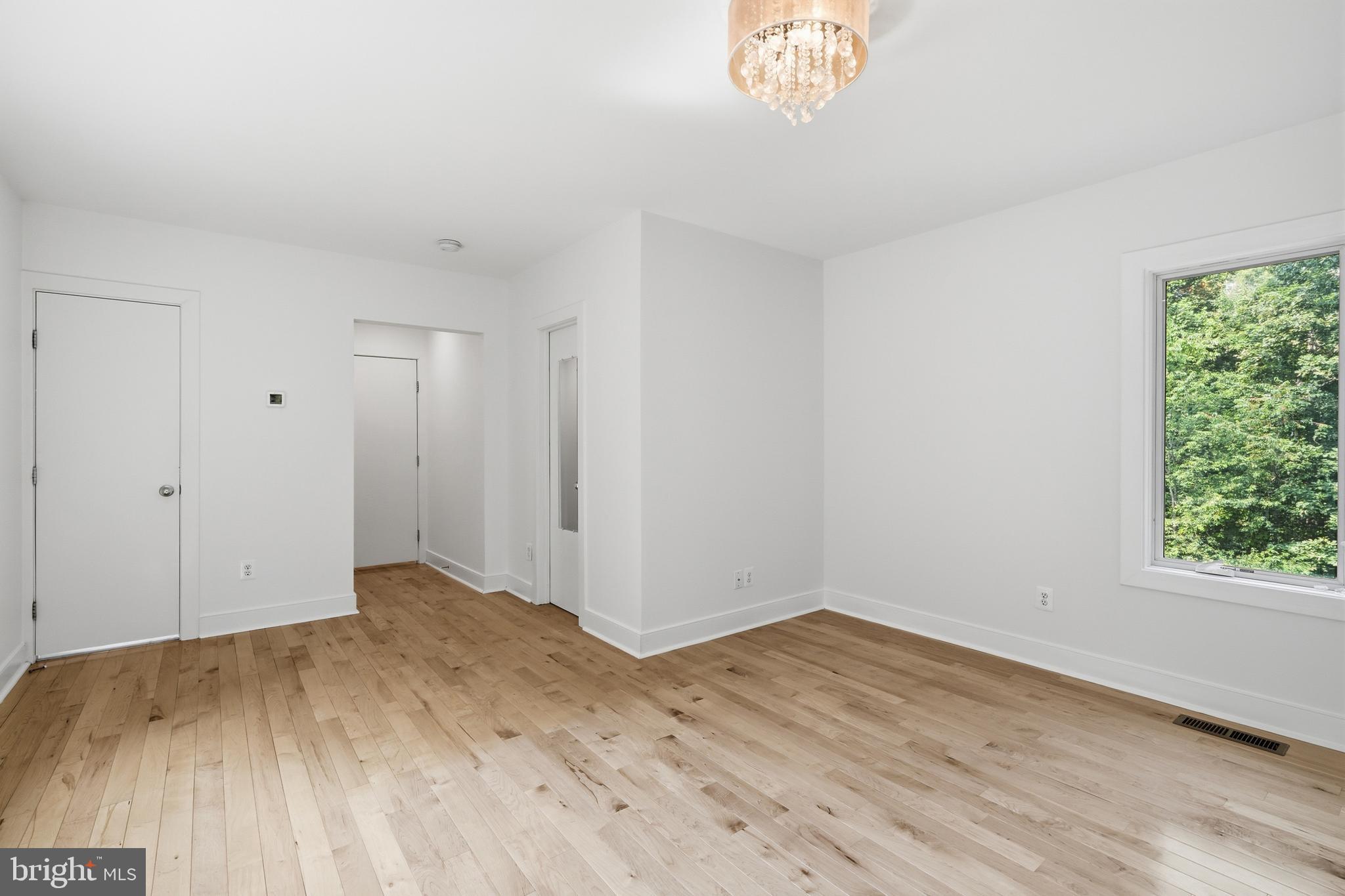 COLVIN RUN - Residential