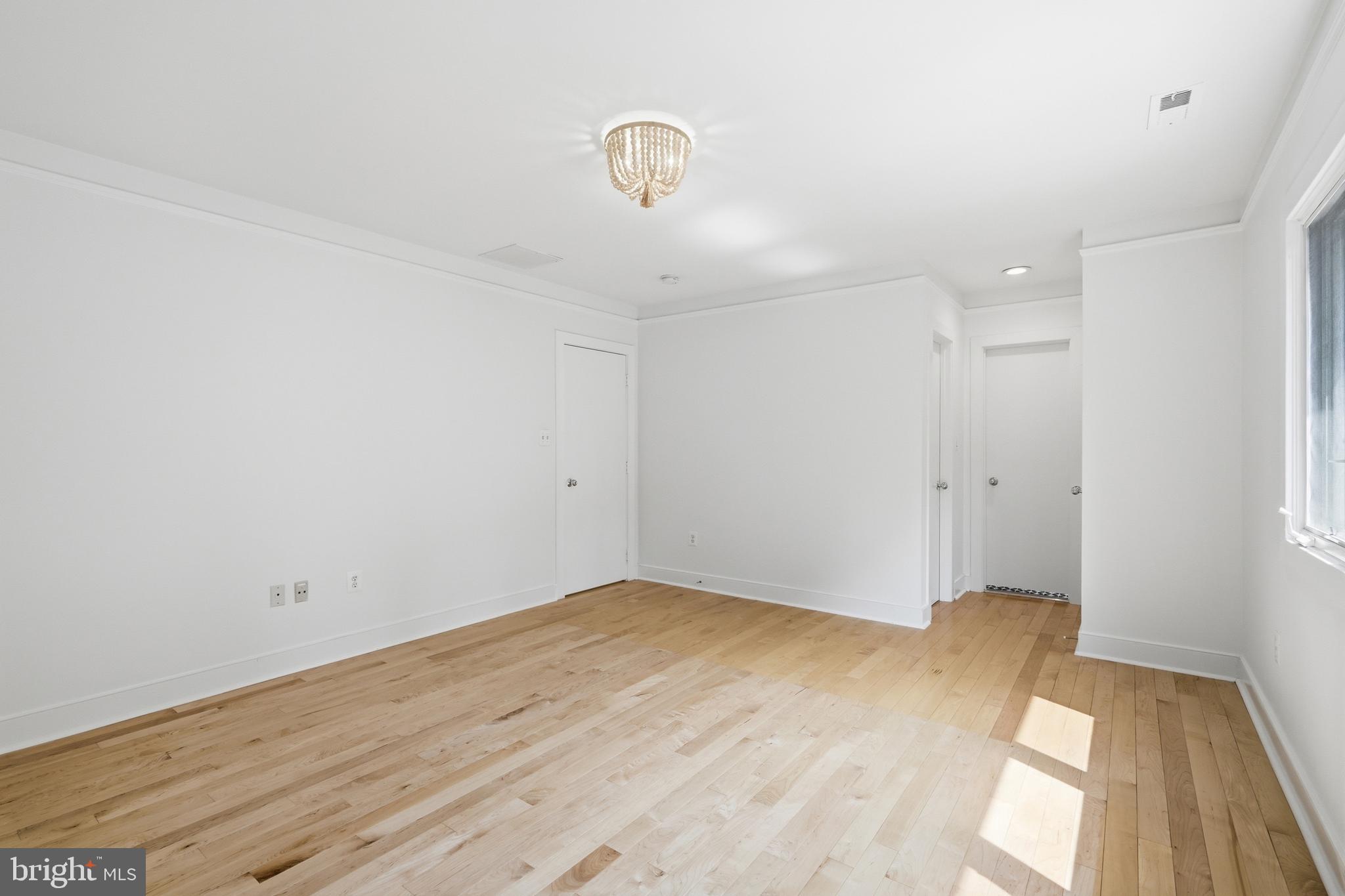 COLVIN RUN - Residential