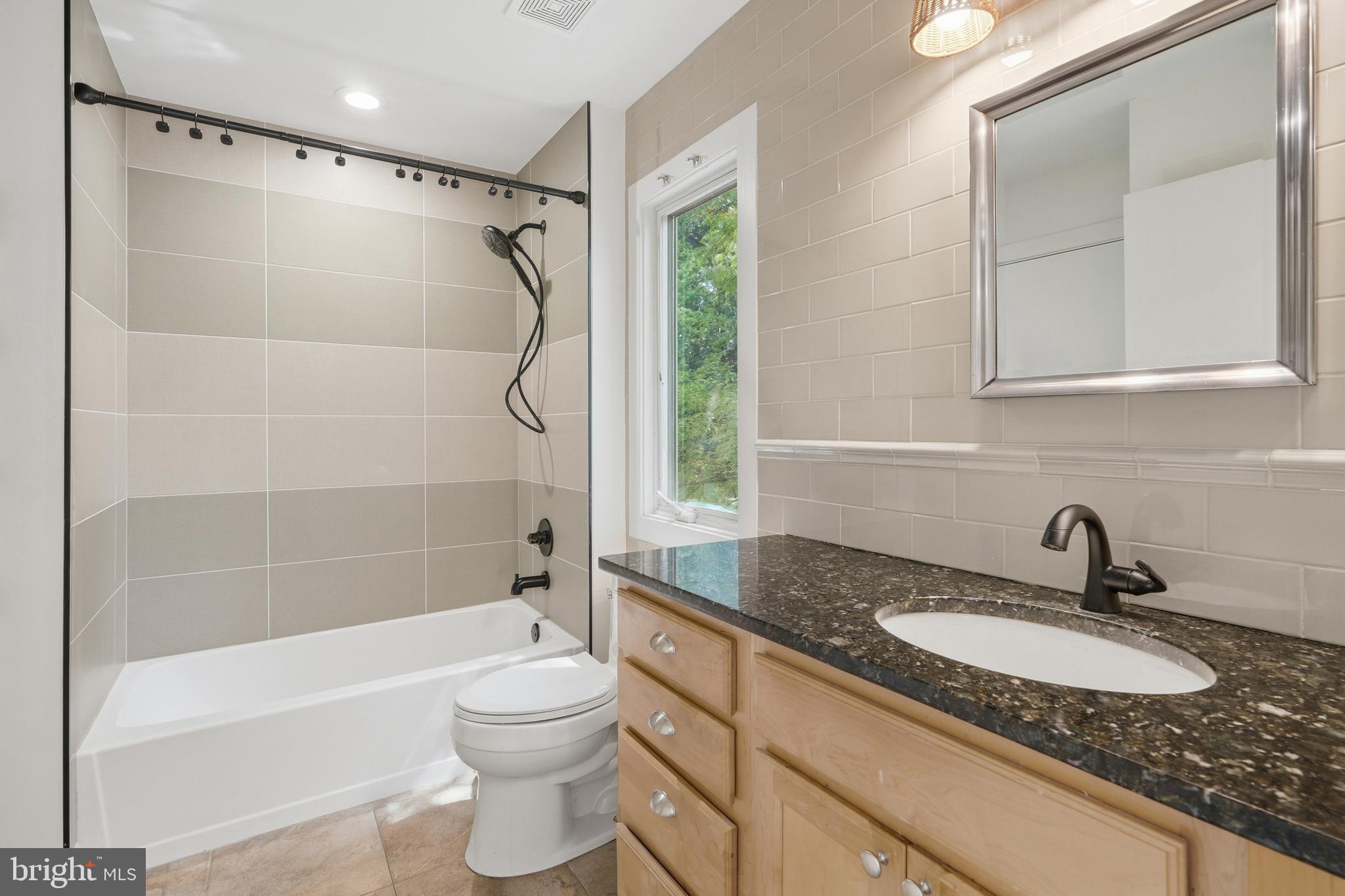 COLVIN RUN - Residential