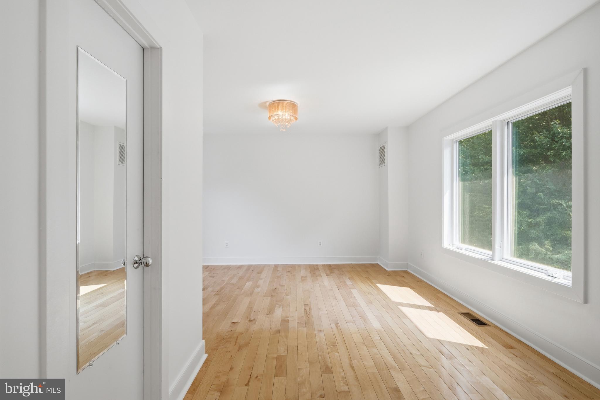 COLVIN RUN - Residential