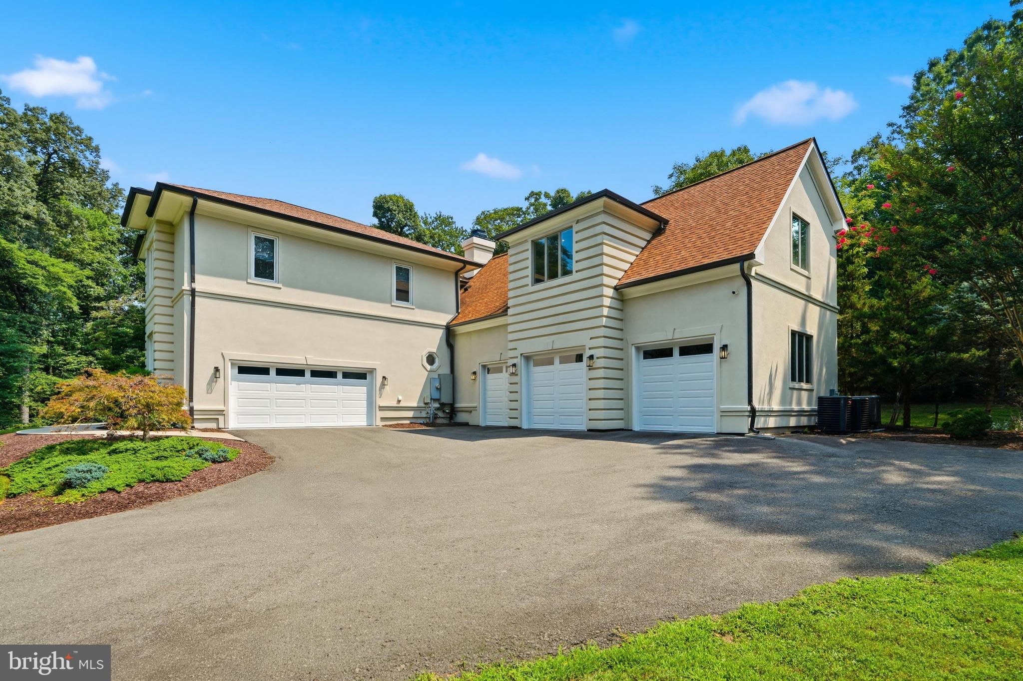 COLVIN RUN - Residential