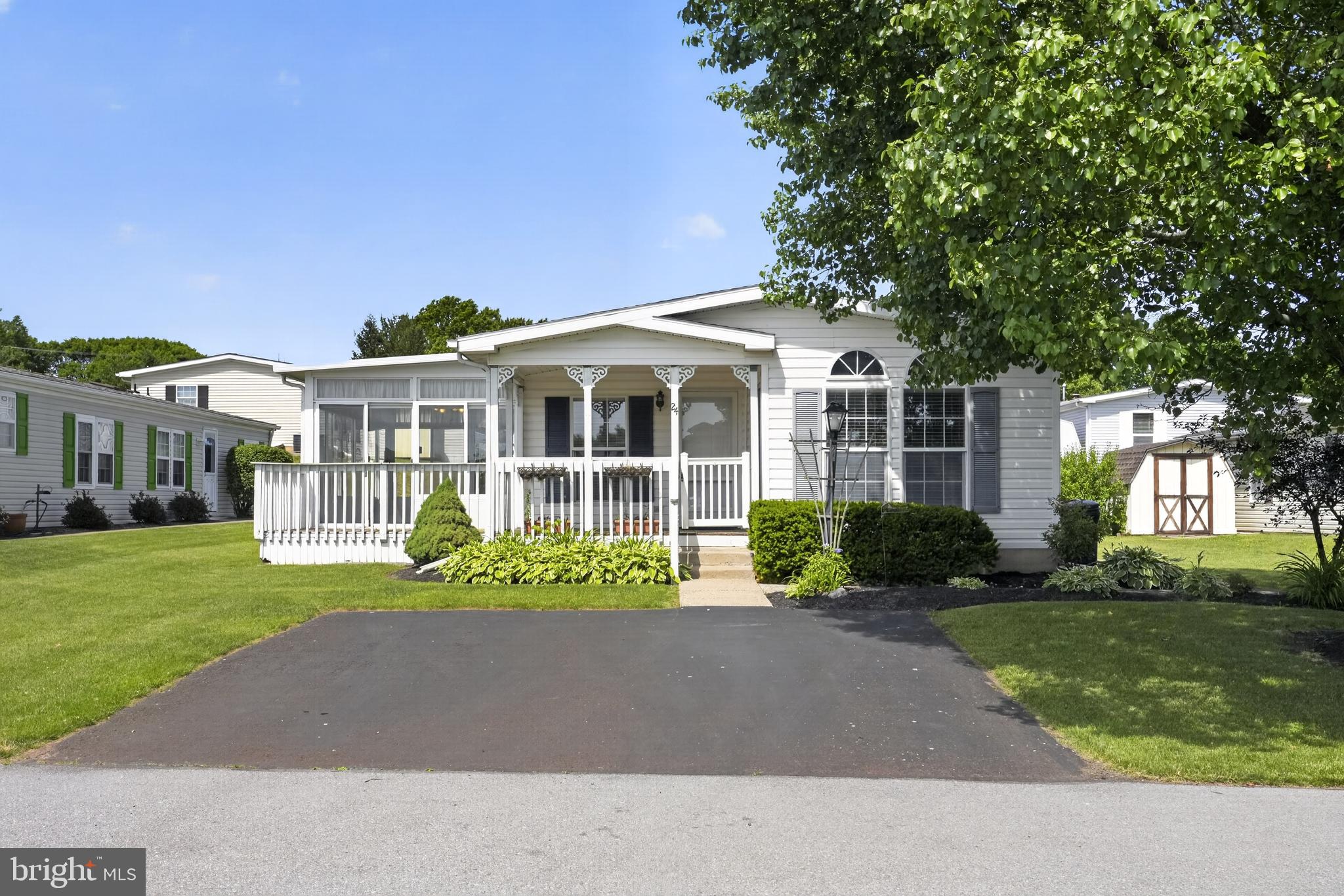 WALNUT MEADOWS - Residential