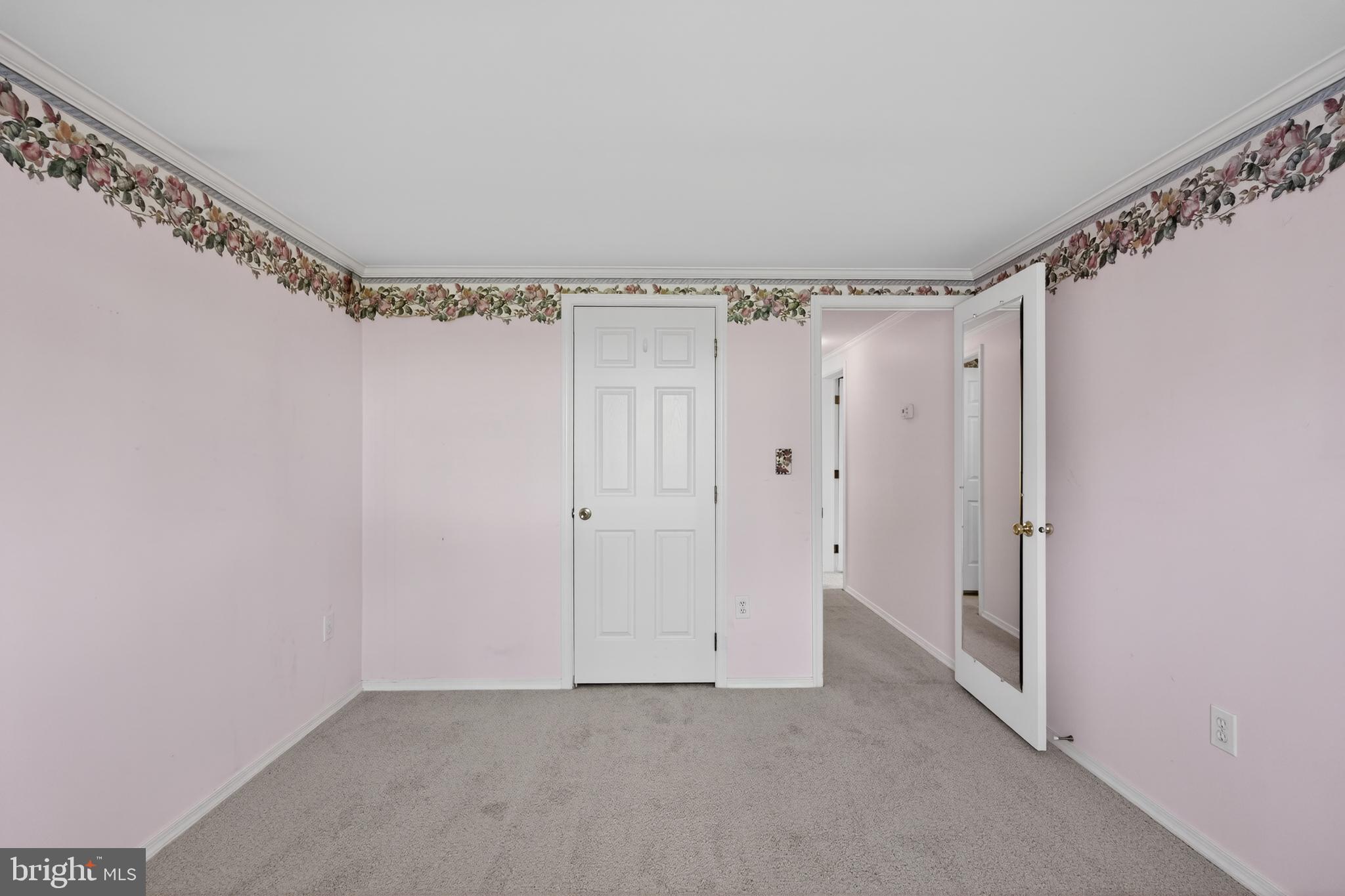 WALNUT MEADOWS - Residential