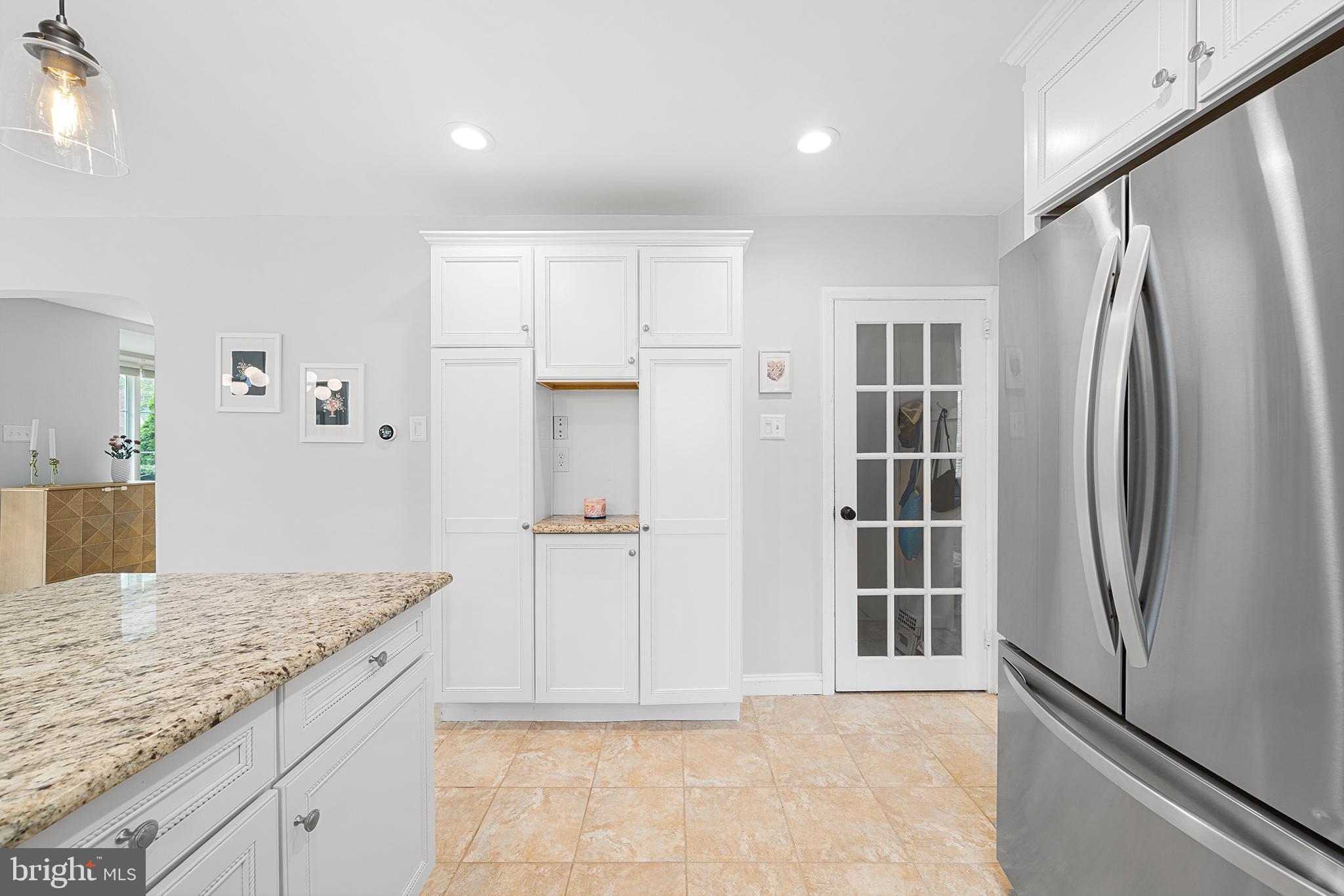 ARDMORE PARK - Residential
