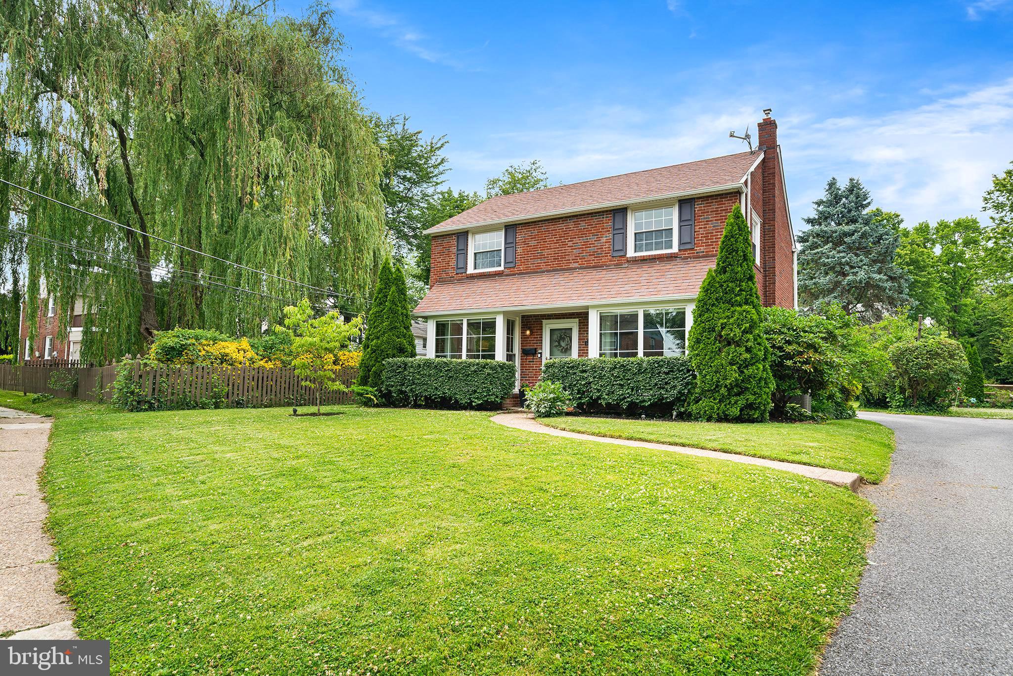 ARDMORE PARK - Residential