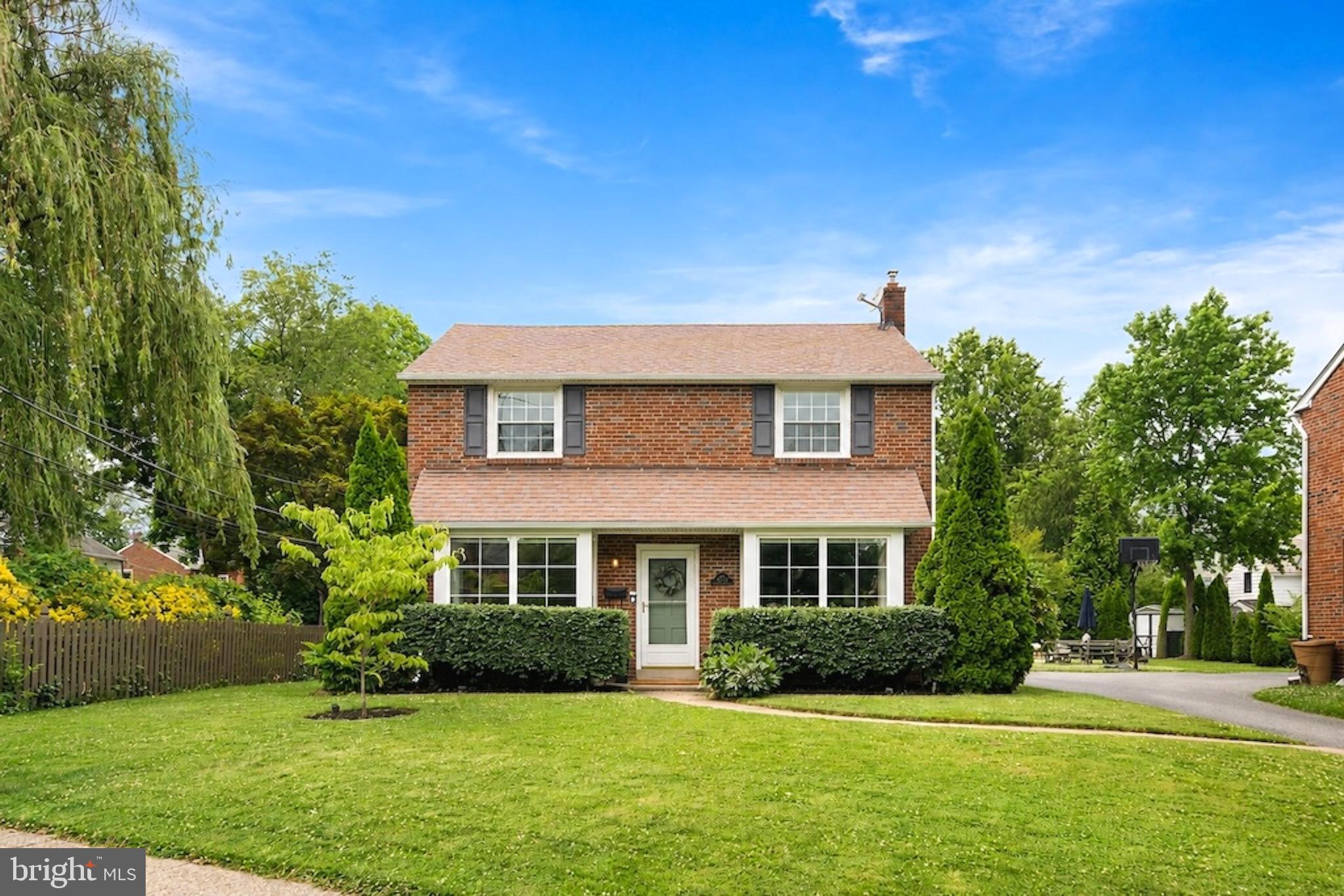 ARDMORE PARK - Residential