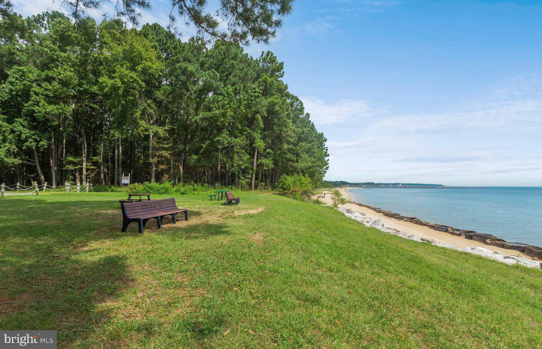 CEDAR COVE - Residential
