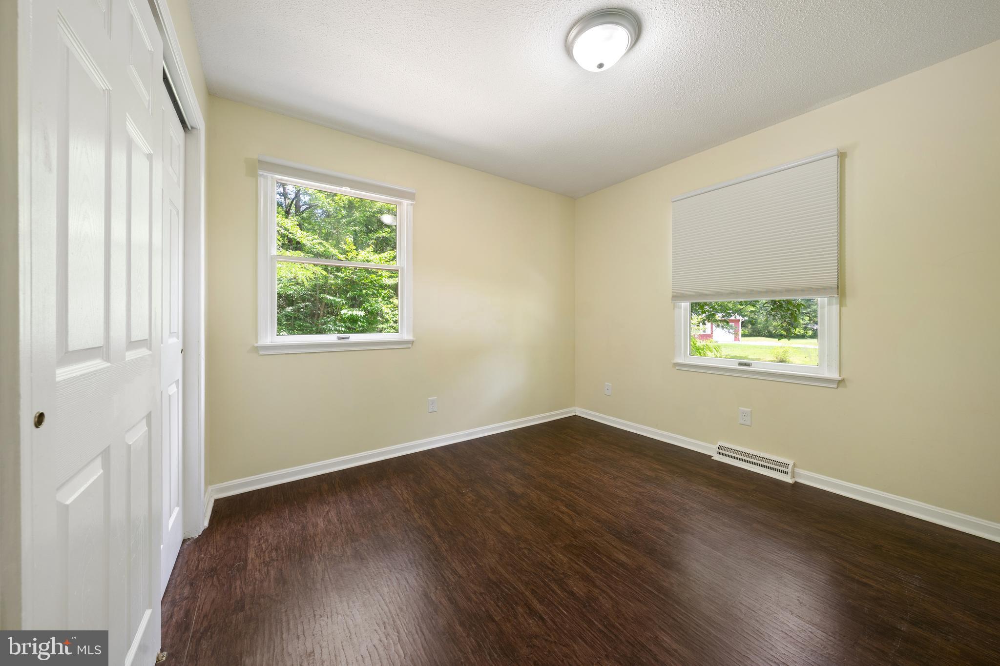 CEDAR COVE - Residential