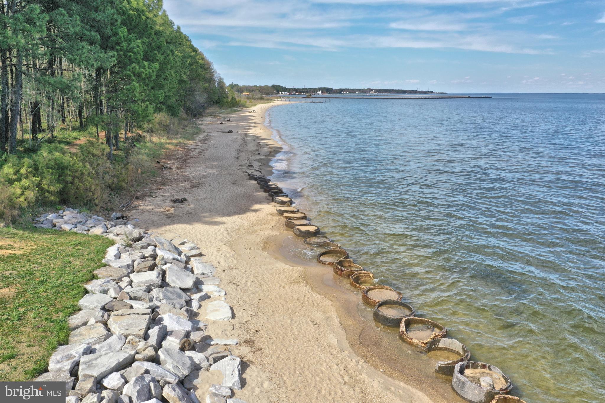 CEDAR COVE - Residential