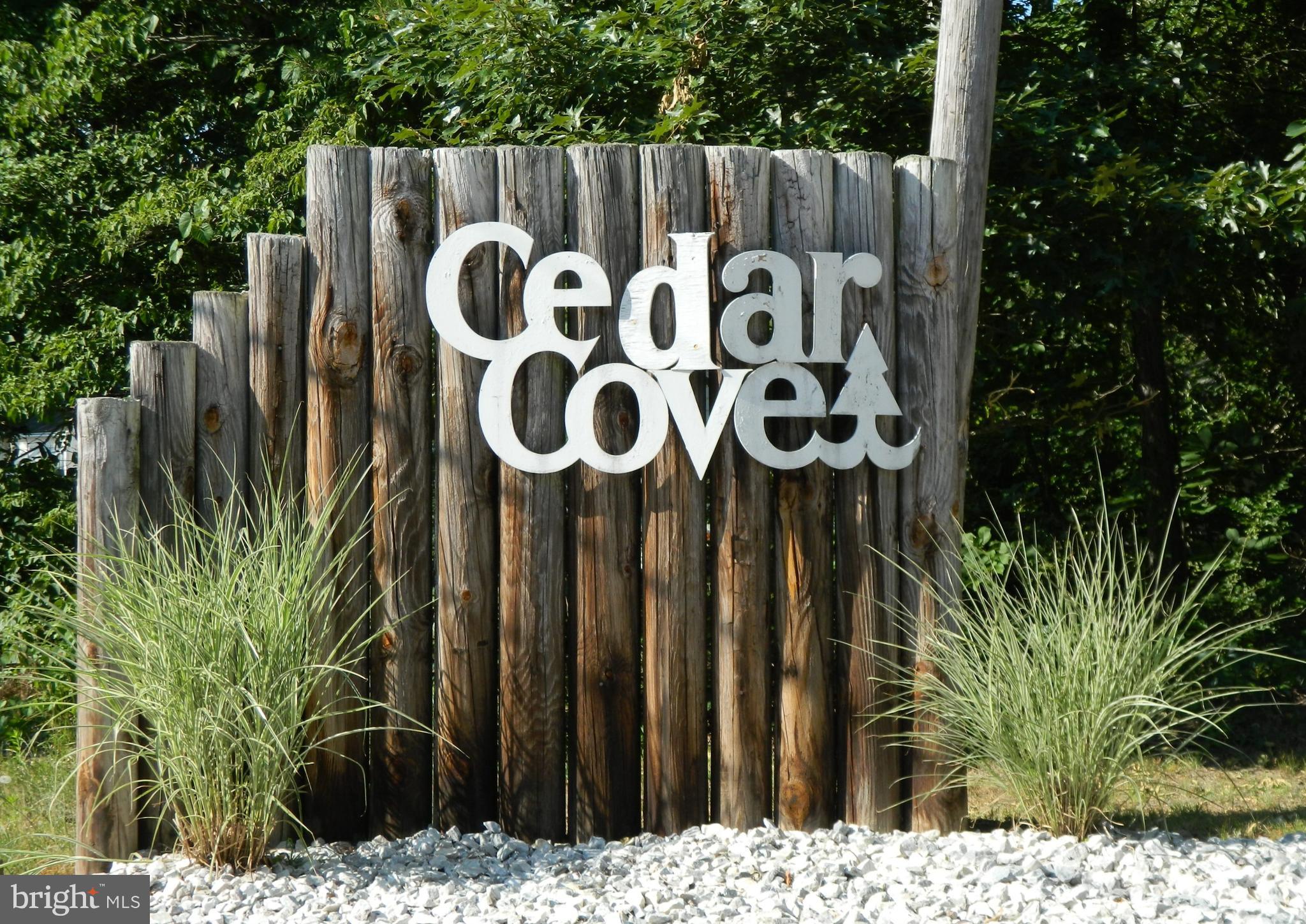 CEDAR COVE - Residential