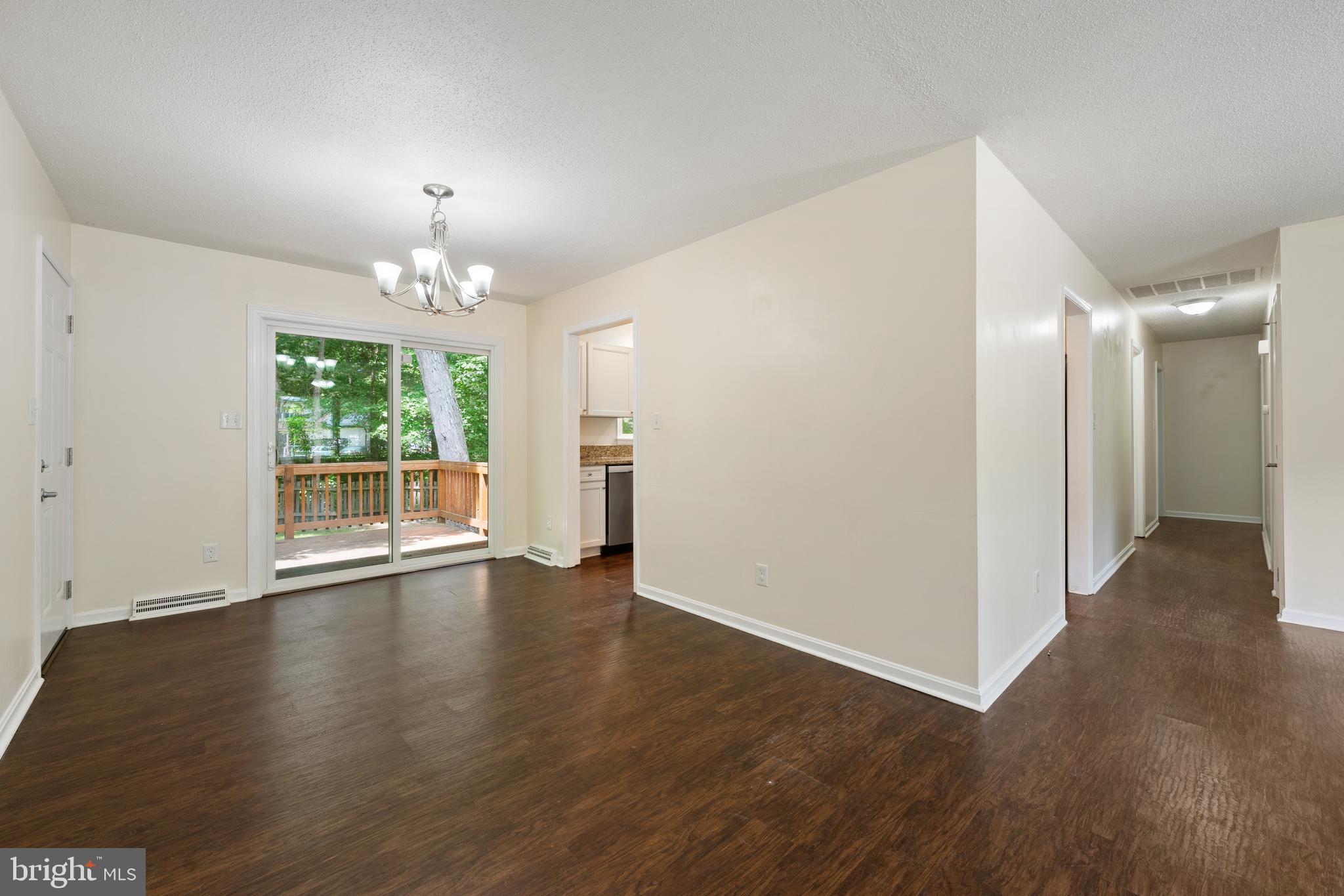 CEDAR COVE - Residential